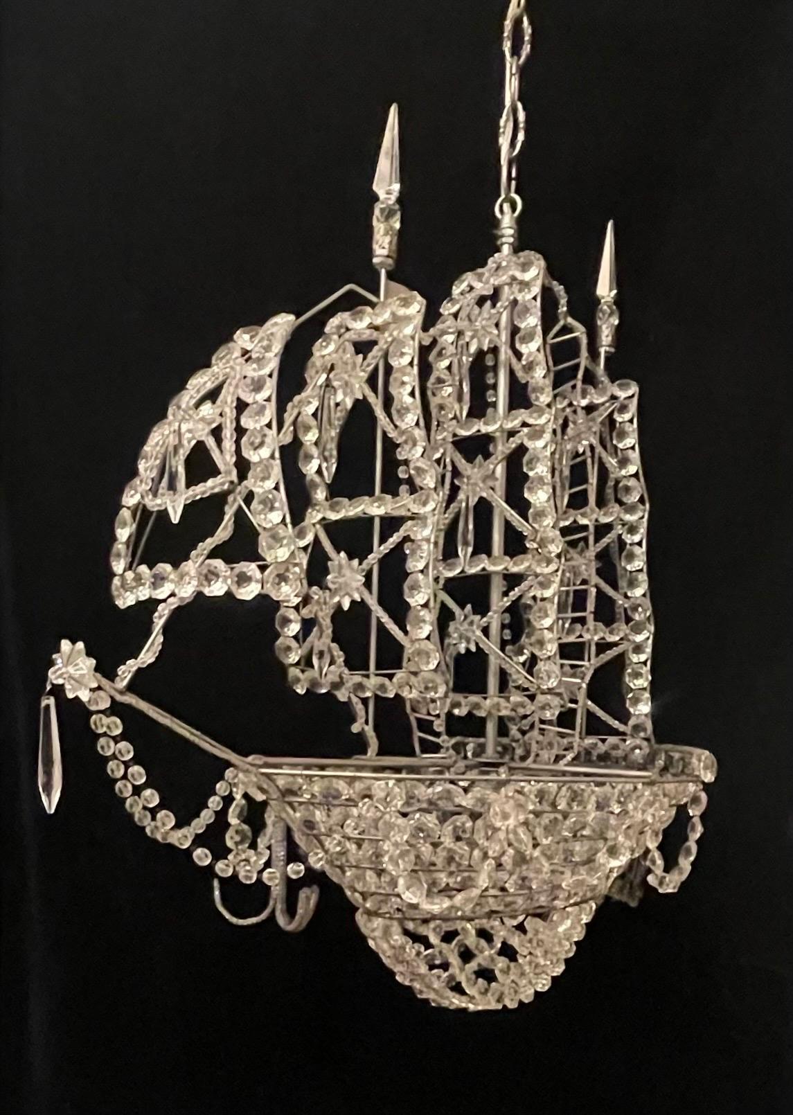 Beautiful Vintage Large Italian Crystal Beaded Gilt Boat Chandelier Ship Fixture For Sale 2
