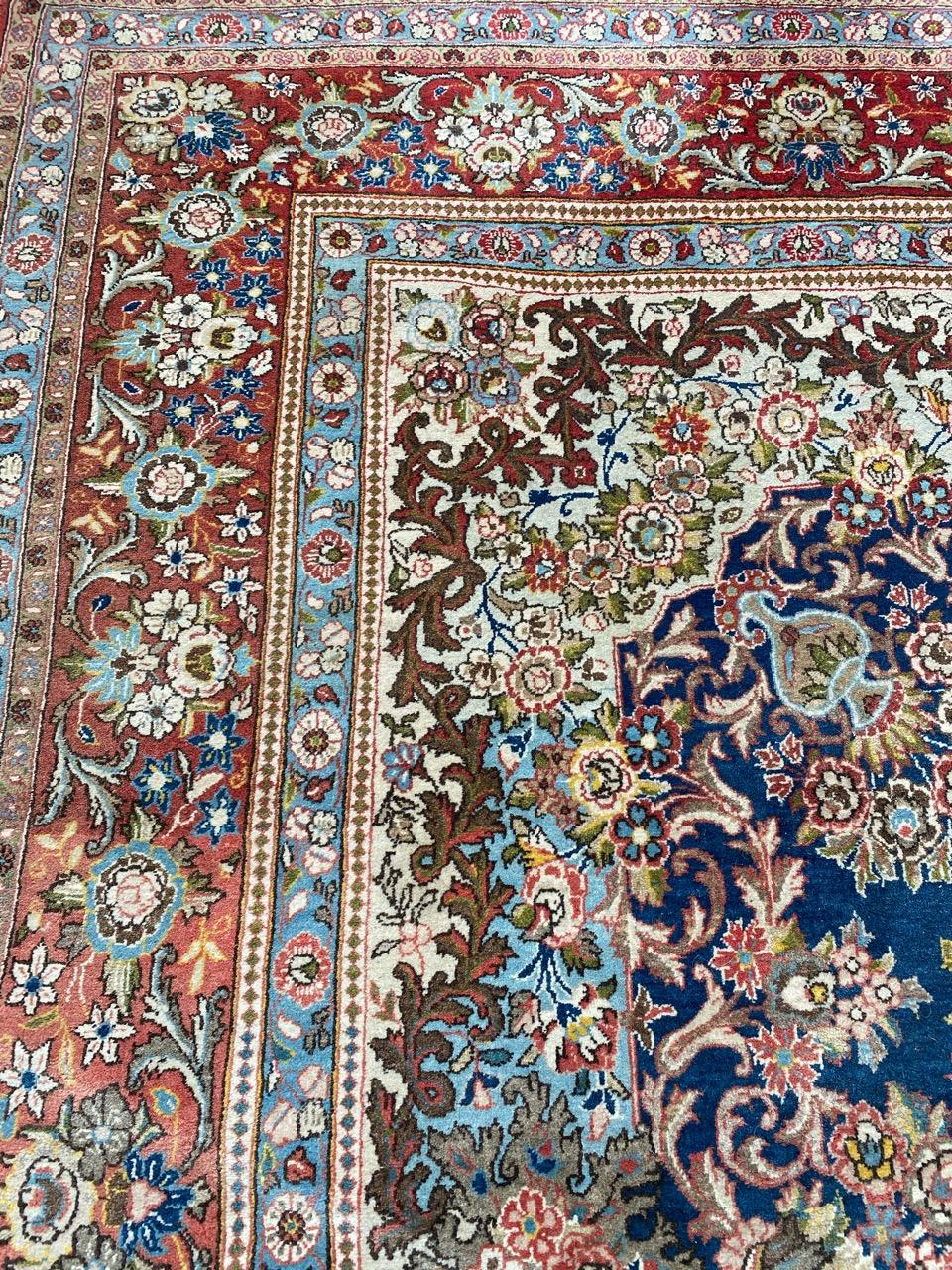 Schöner großer Qom-Teppich im Vintage-Stil im Angebot 4