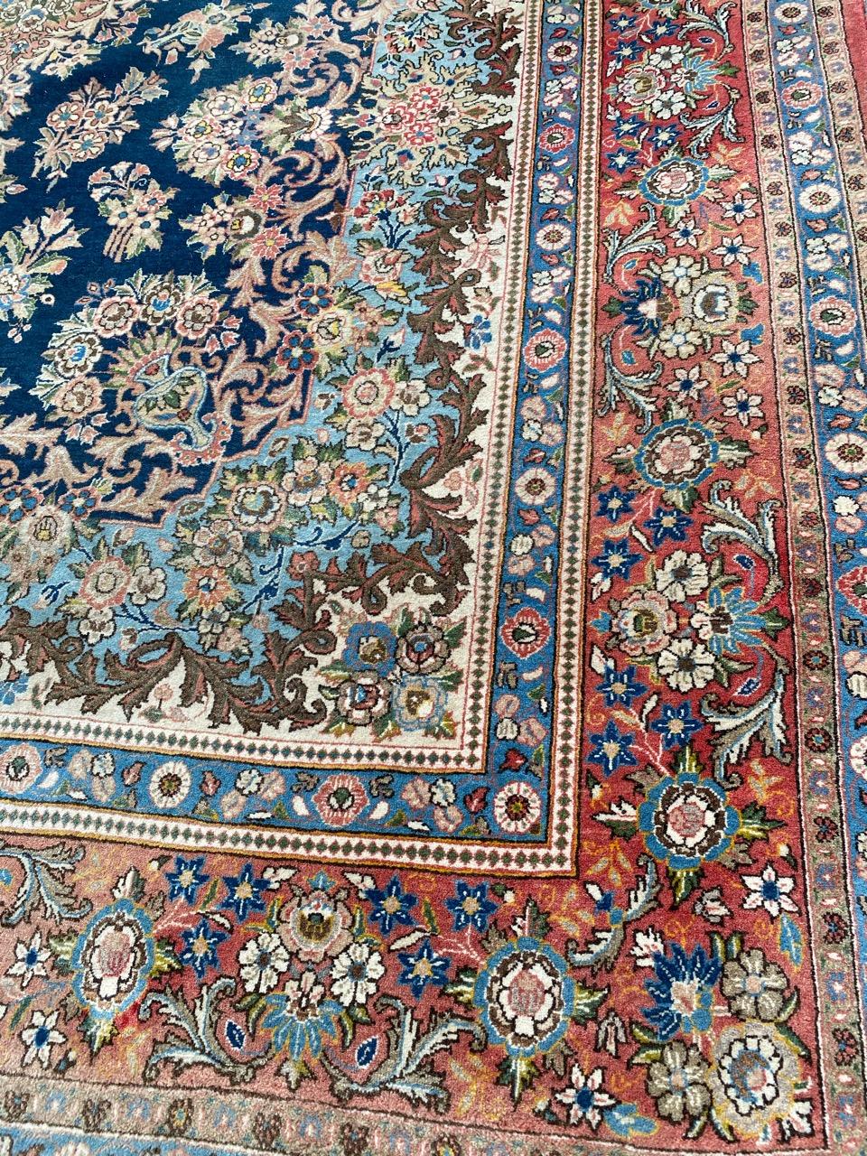 Beautiful Vintage Large Qom Rug In Good Condition For Sale In Saint Ouen, FR