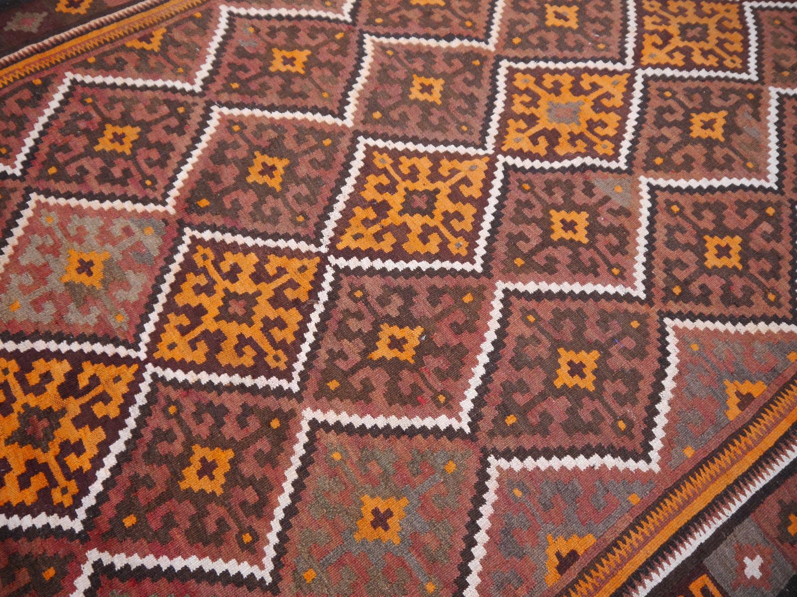 Übergroße Vintage Turkoman Afghan Kizil Ayak Kilim Bereich Teppich (Handgewebt) im Angebot