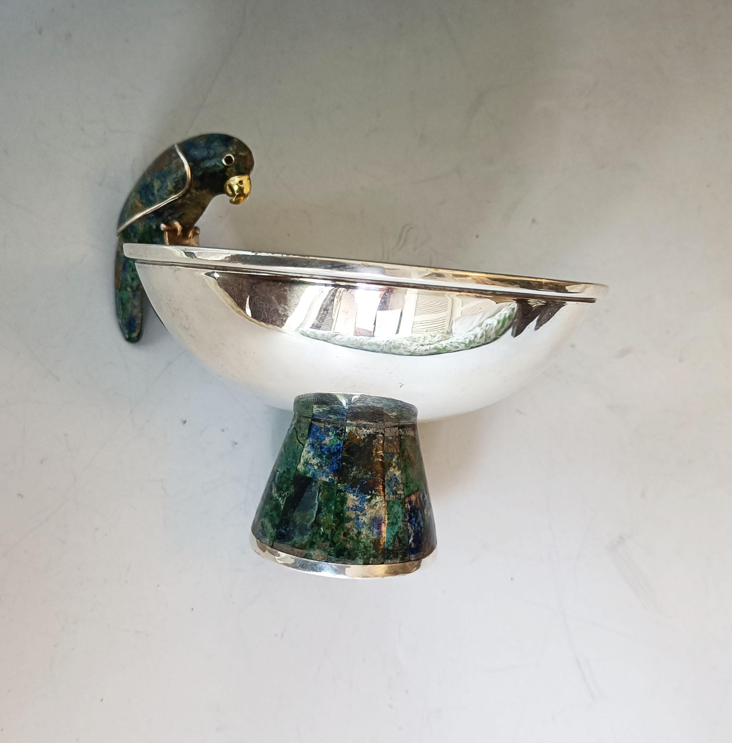 Beautiful Vintage Mexican Los Castillo Taxco Silver Plate pedestal Parrot bowl In Good Condition In London, GB