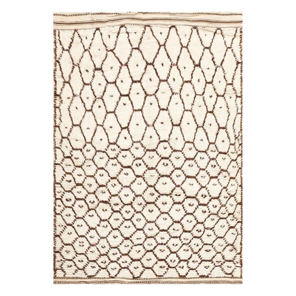 Marokkanischer Vintage-Teppich. Größe: 4 ft 9 in x 7 ft