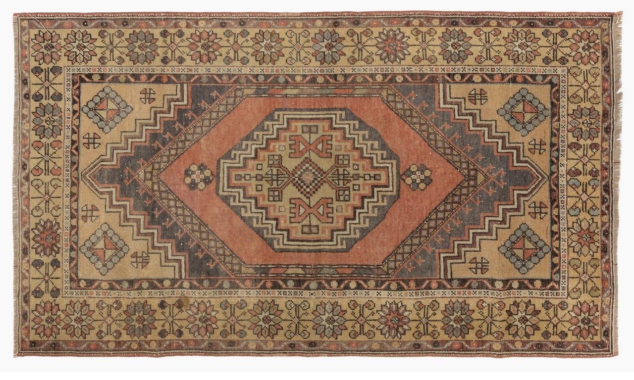Hand-Knotted 3.7x5.8 Ft Beautiful Vintage Oriental Rug Handmade Wool Carpet with Tribal Style For Sale