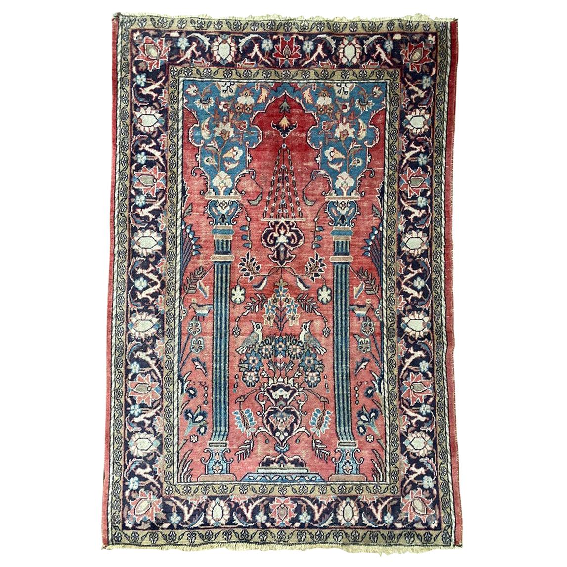Magnifique tapis vintage au design orientaliste