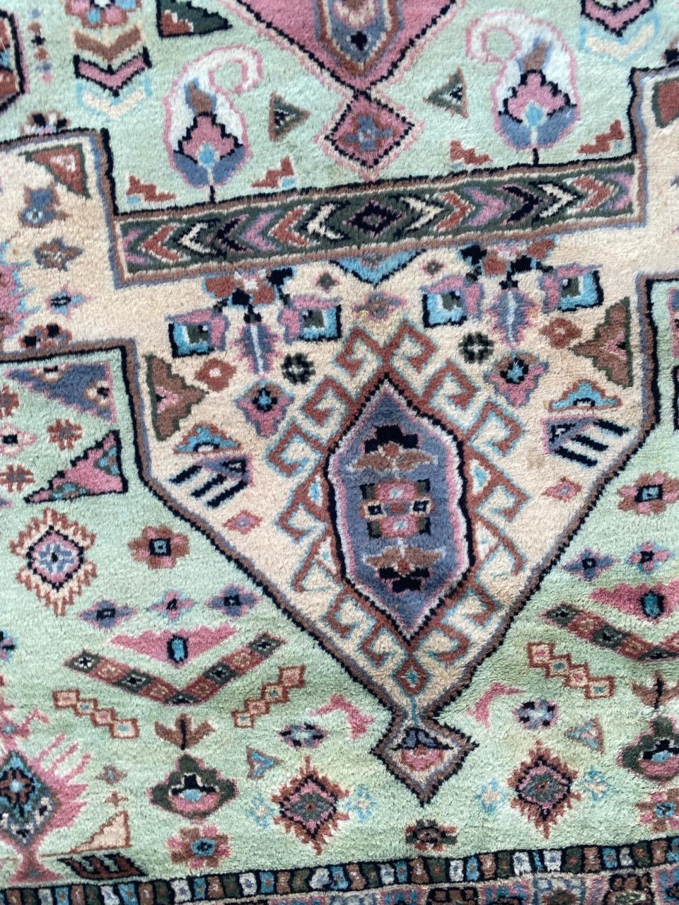 Il bellissimo tappeto pakistano vintage di Bobyrug in vendita 5