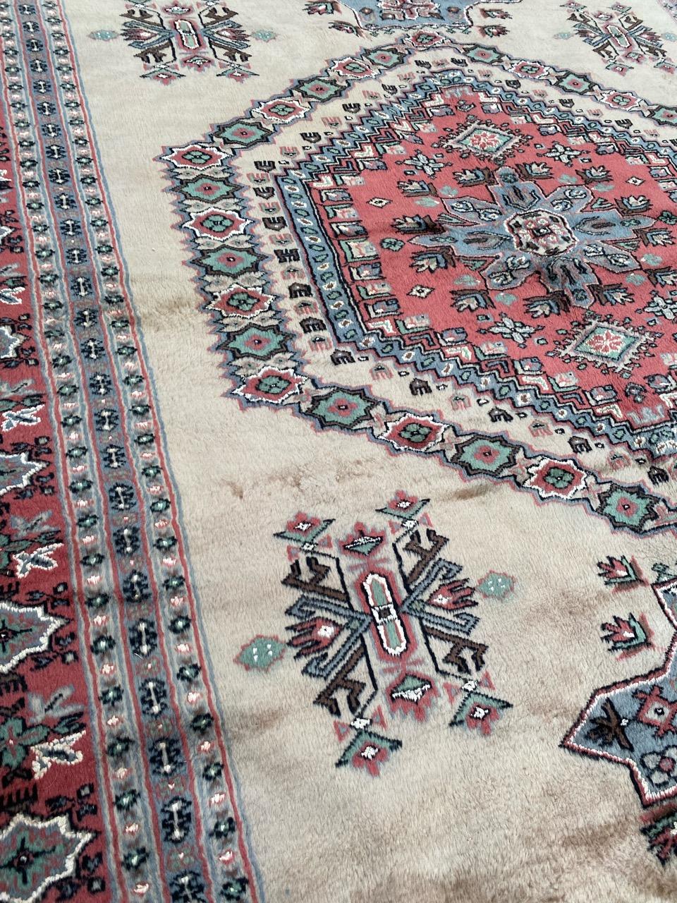 Bobyrug’s Beautiful Vintage Pakistani Rug For Sale 6