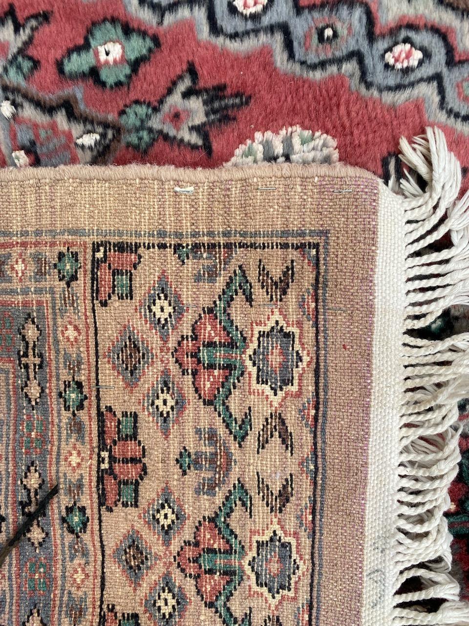 Bobyrug’s Beautiful Vintage Pakistani Rug For Sale 10