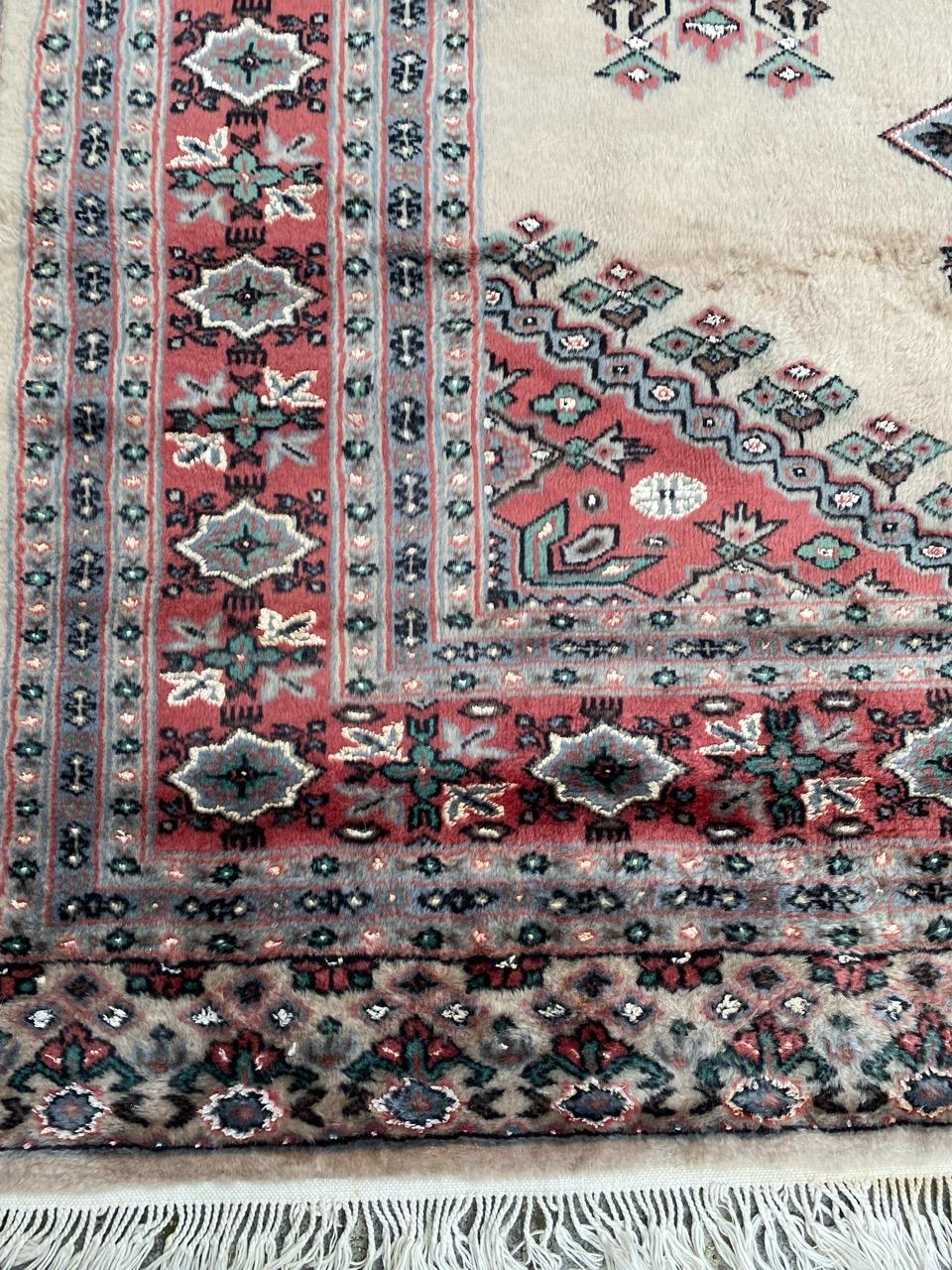 Le magnifique tapis pakistanais vintage de Bobyrug Bon état - En vente à Saint Ouen, FR
