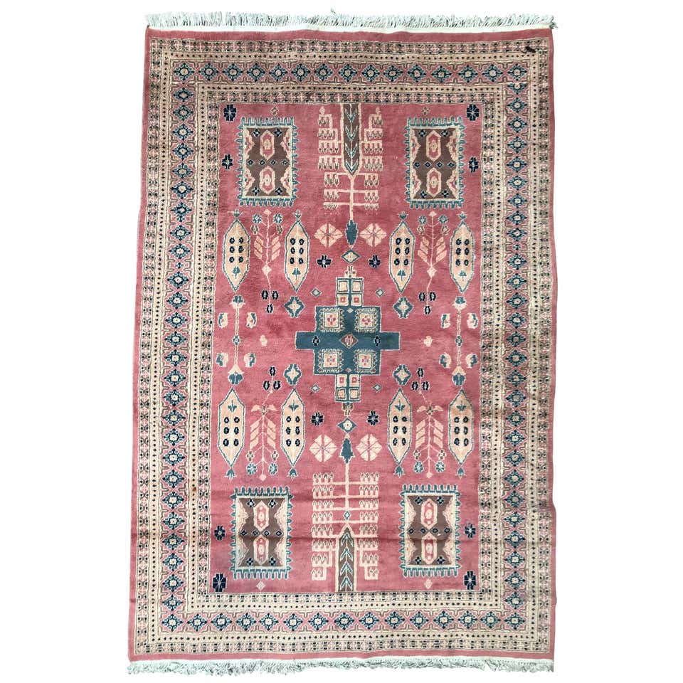 Mughal Ayoubi Wool Rug from Pakistan For Sale at 1stDibs