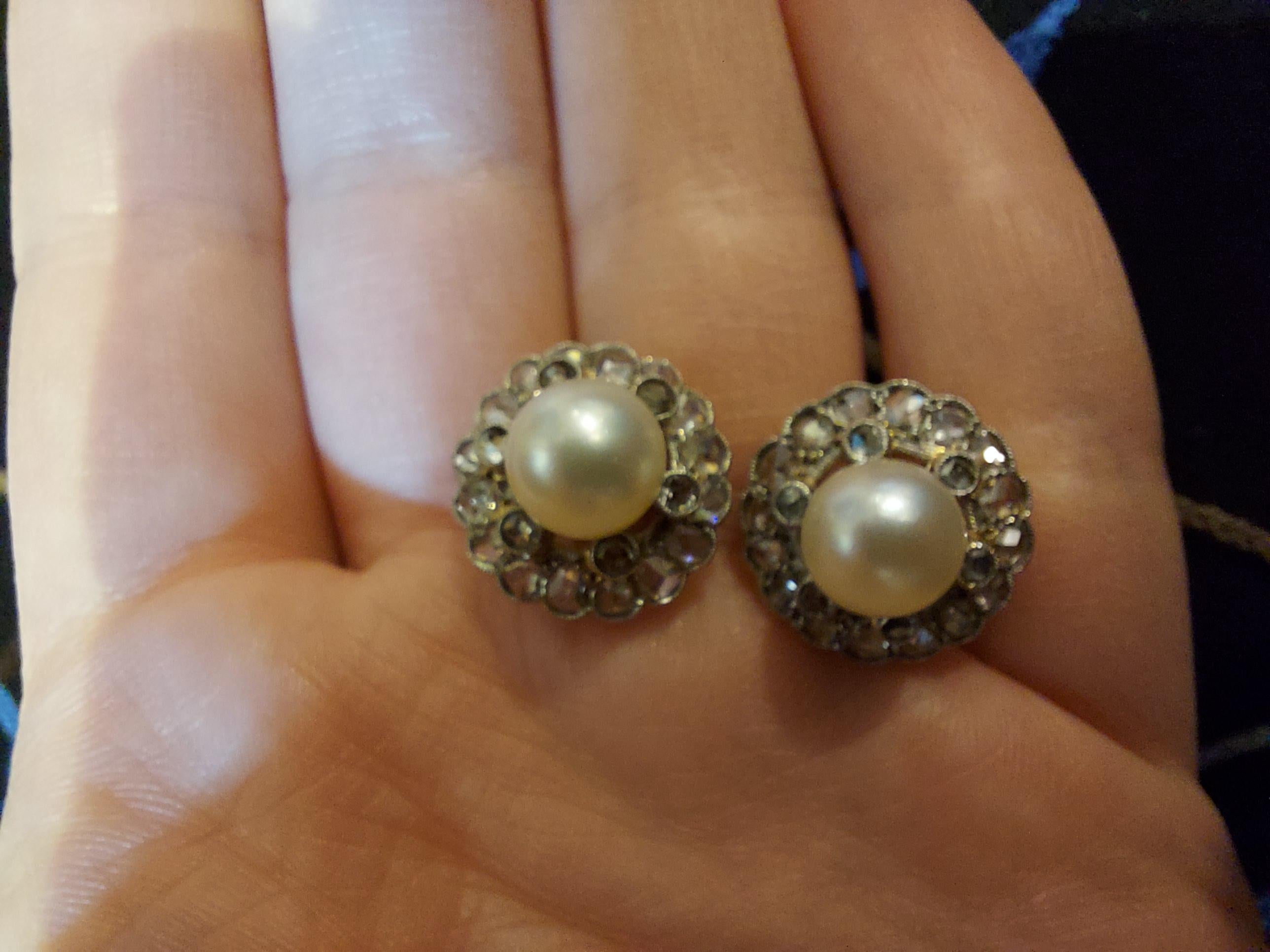 Beautiful Platinum and Gold Ring and Earrings Rose Cut Diamonds and Pearls For Sale 12