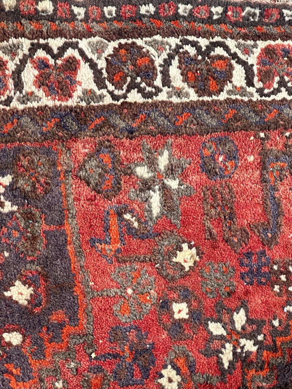 Beautiful vintage Shiraz rug 8