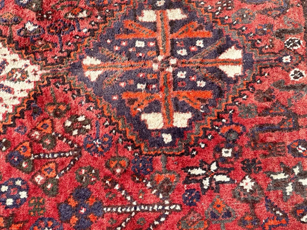 Hand-Knotted Beautiful vintage Shiraz rug