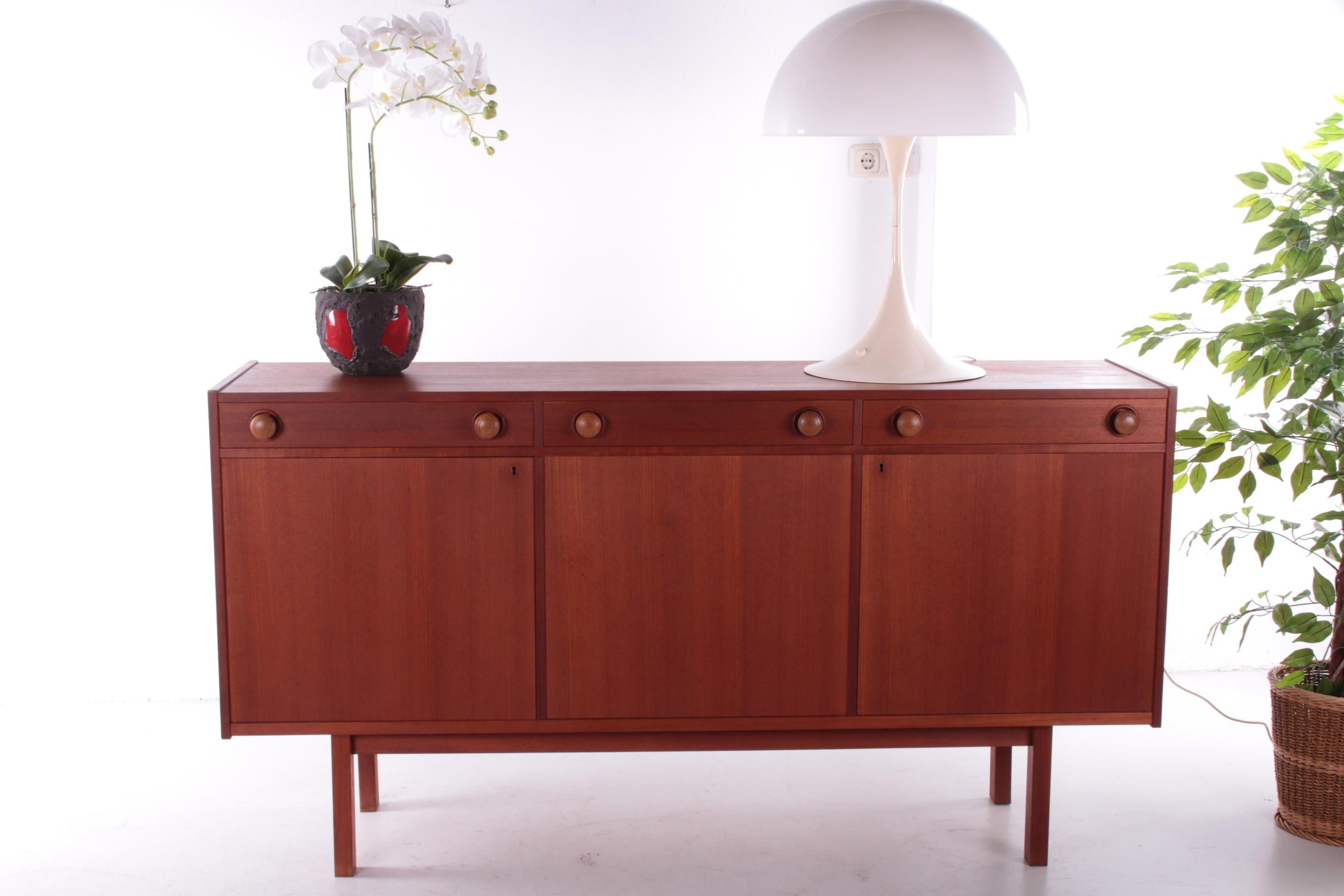 Mid-Century Modern Beautiful Vintage Sideboard made in Sweden at Breox, 1960