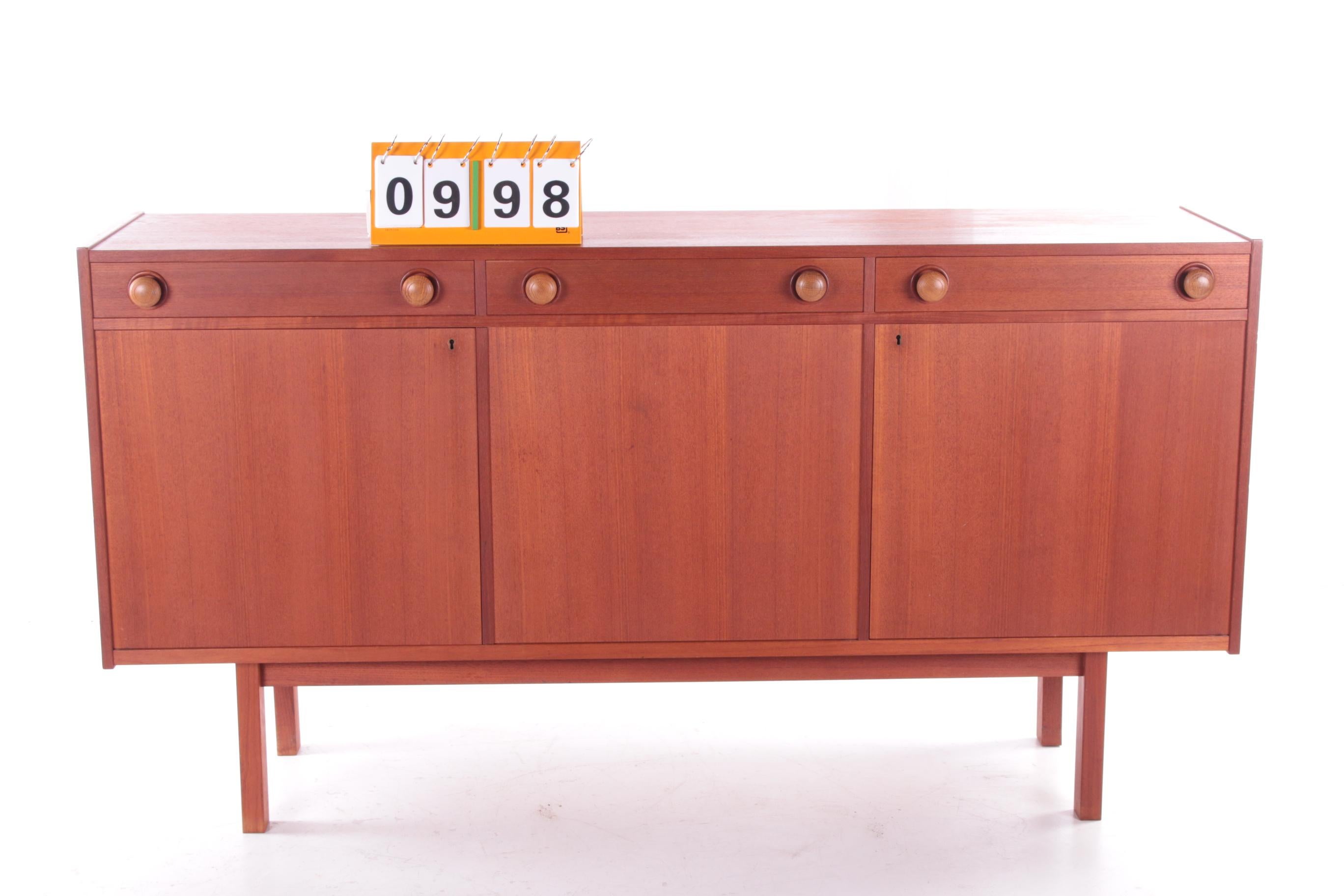 Beautiful Vintage Sideboard made in Sweden at Breox, 1960 In Good Condition In Oostrum-Venray, NL