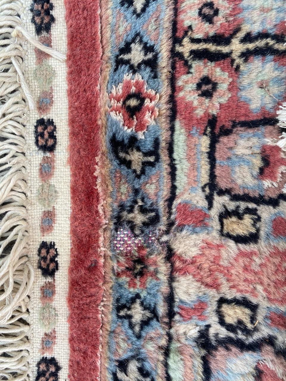 Bobyrug’s Beautiful Vintage Silk and Wool Pakistani Rug For Sale 10