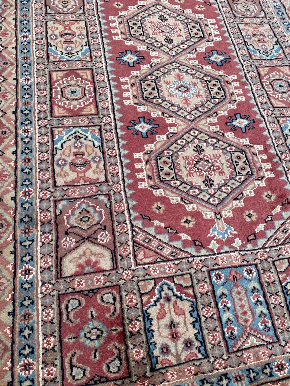 vintage pakistani rugs