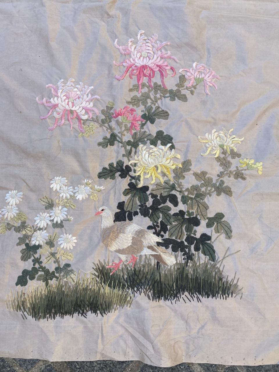 Bobyrug's Beautiful Vintage Silk Chinese Embroidery im Angebot 3