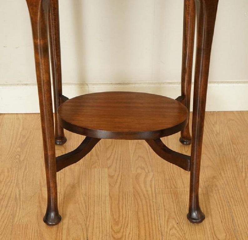 Wood Beautiful Vintage Solid Side End Table Plant Stand Occasional Table For Sale