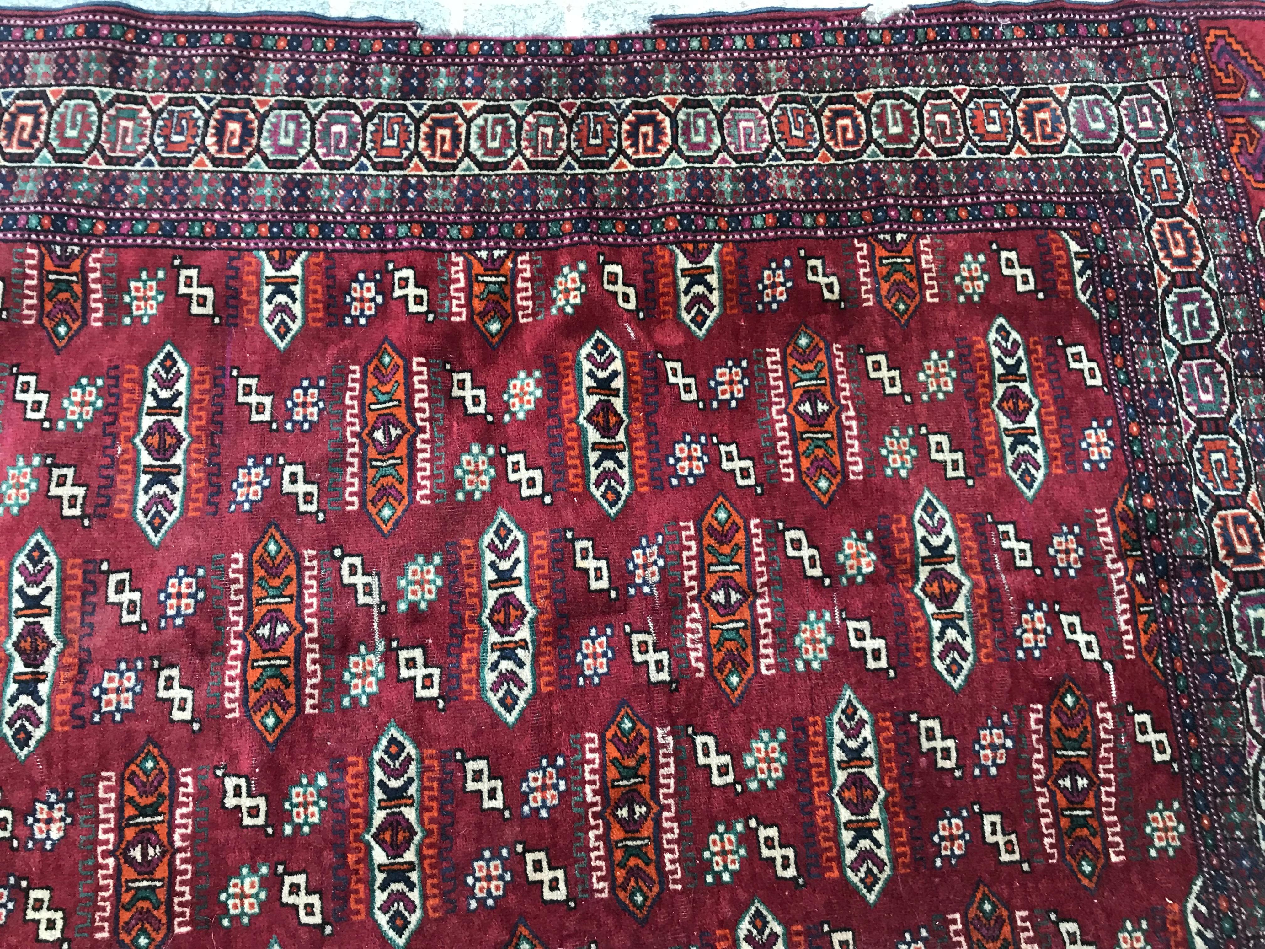 Bobyrug’s Beautiful Vintage Tekke Turkmen Boukhara Rug For Sale 4