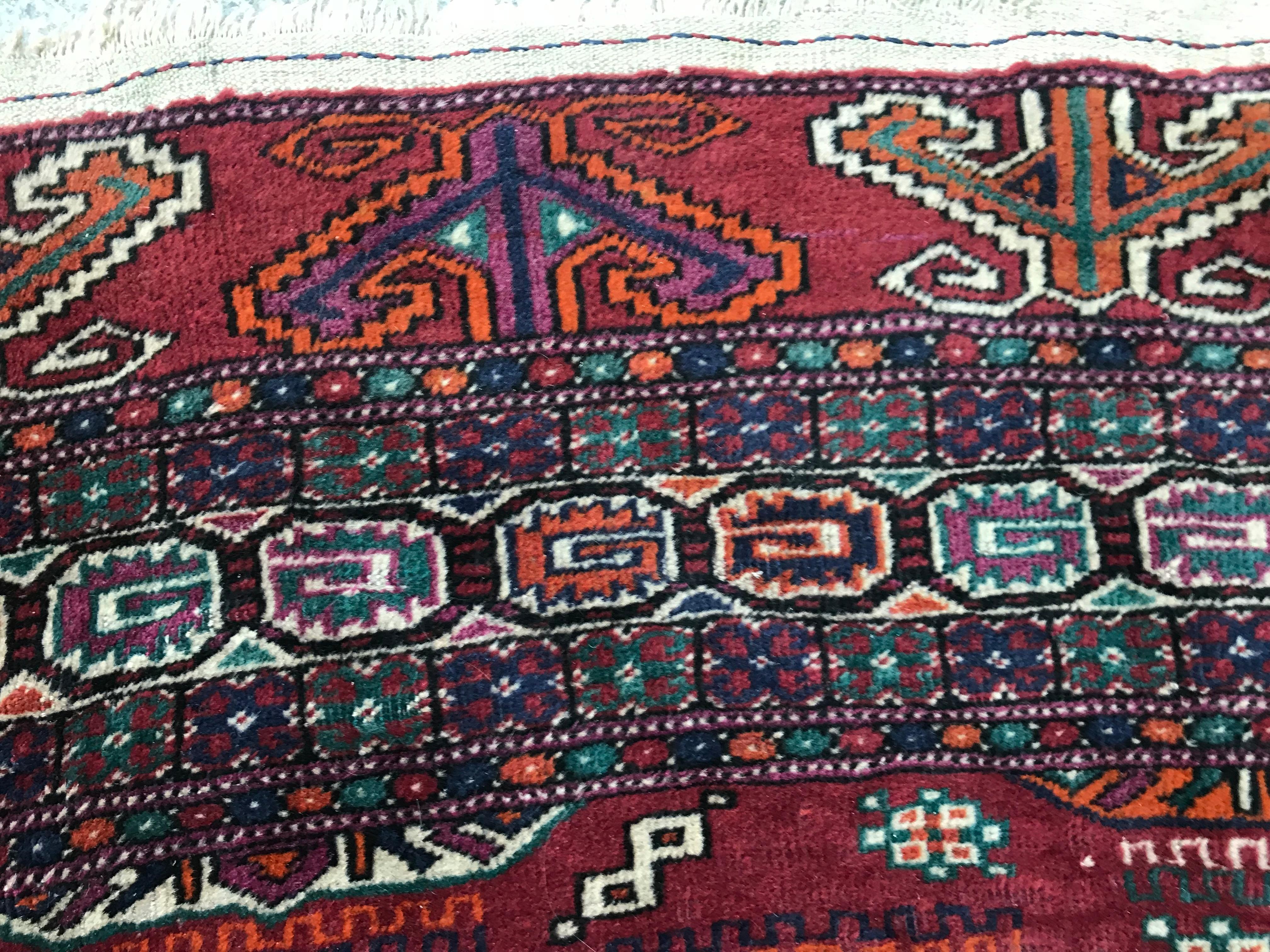 Bobyrug’s Beautiful Vintage Tekke Turkmen Boukhara Rug For Sale 5