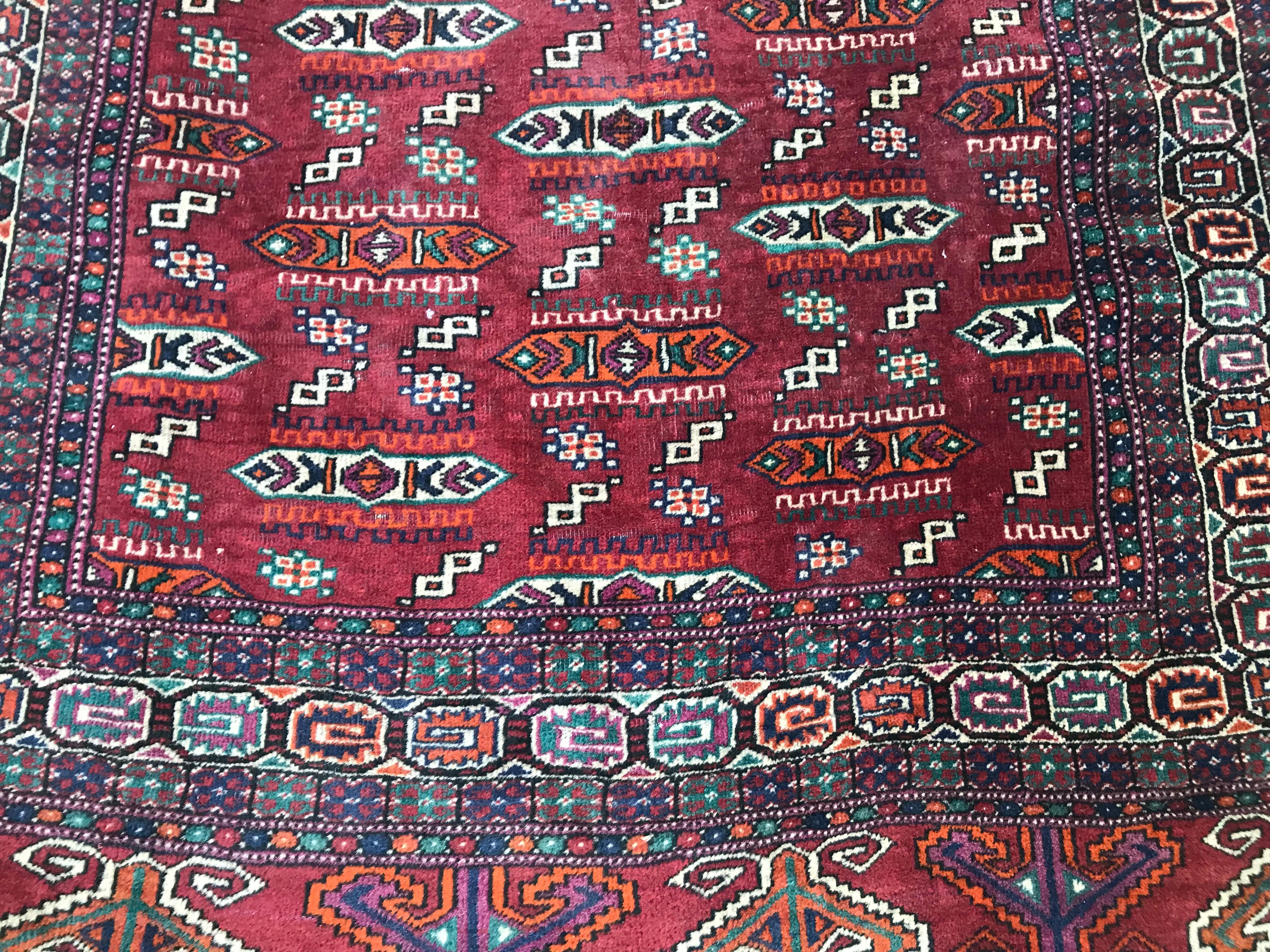 Hand-Knotted Bobyrug’s Beautiful Vintage Tekke Turkmen Boukhara Rug For Sale