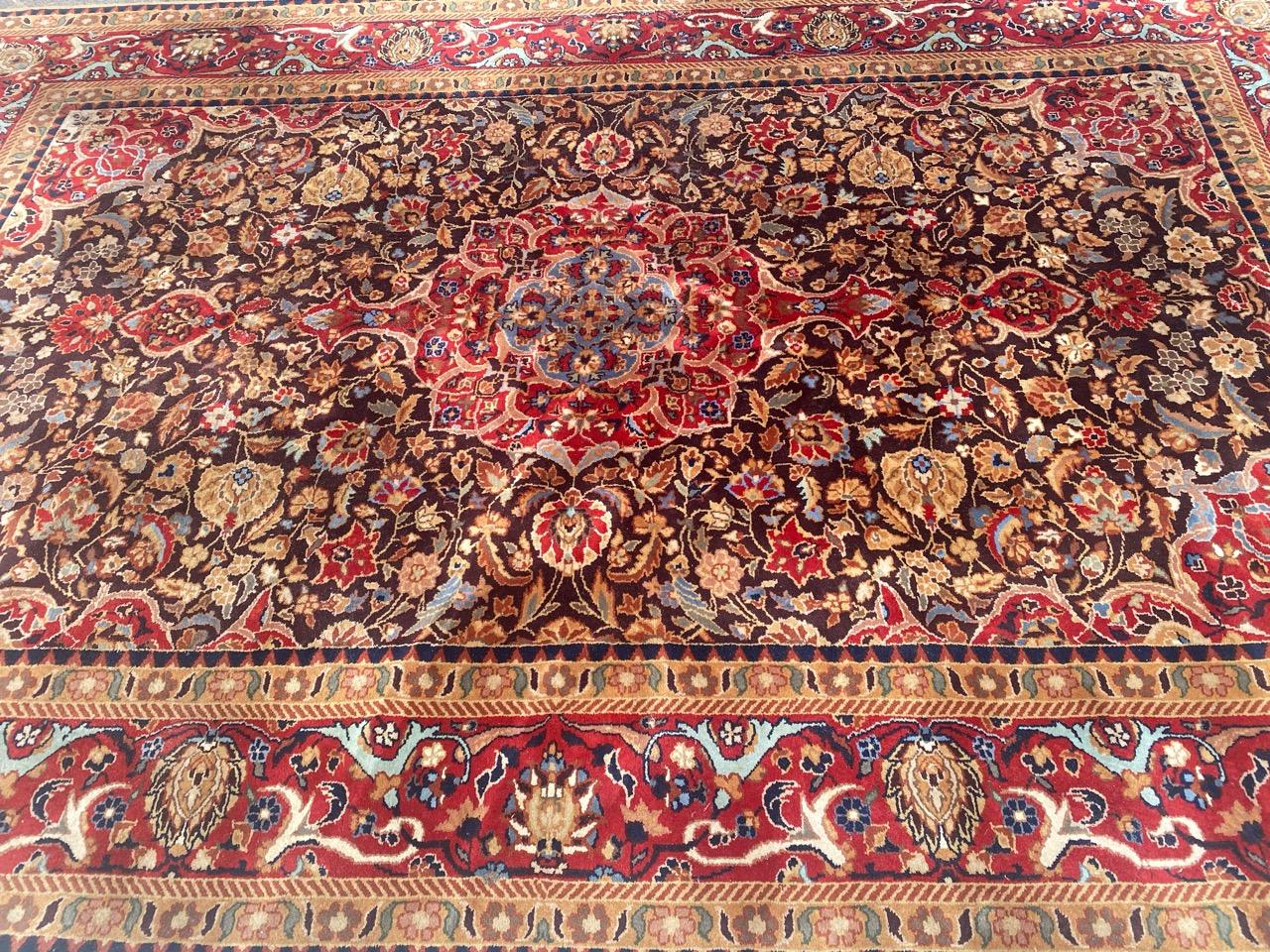 Schöner transylvanianischer Vintage-Teppich im Angebot 2