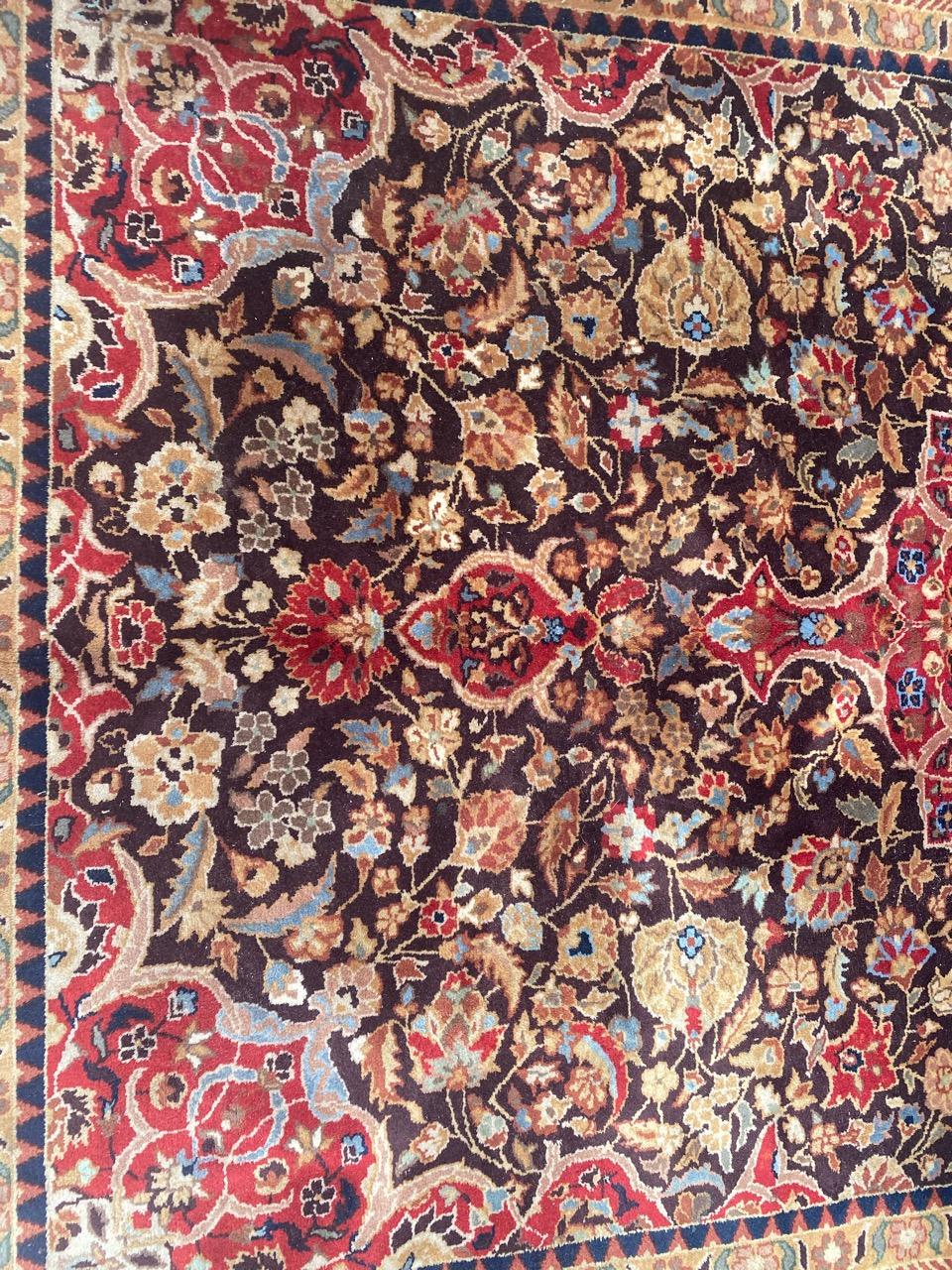 Schöner transylvanianischer Vintage-Teppich (Tabriz) im Angebot
