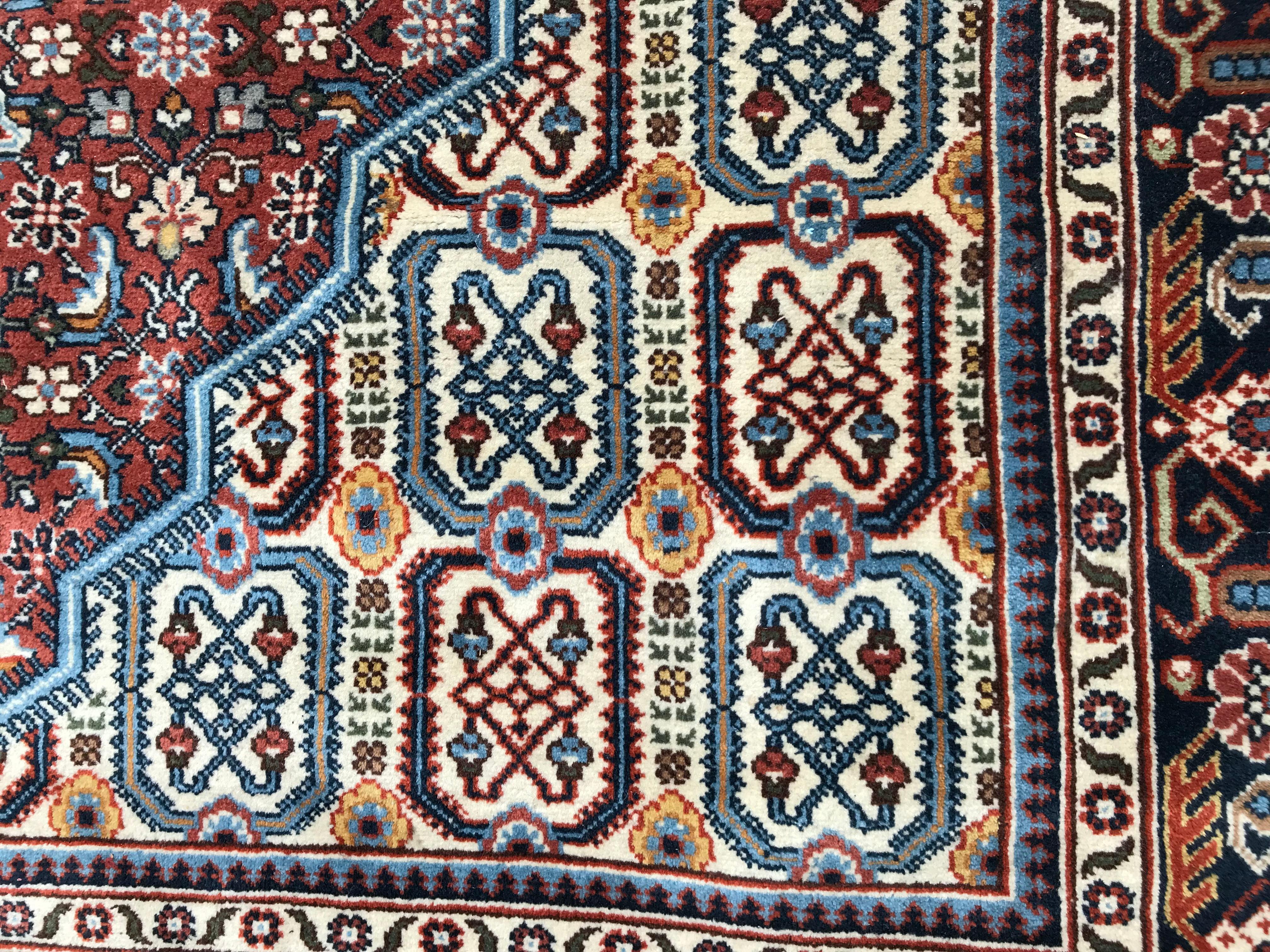 Bobyrugs wunderschöner transsilvanischer Vintage-Teppich (Rumänisch) im Angebot