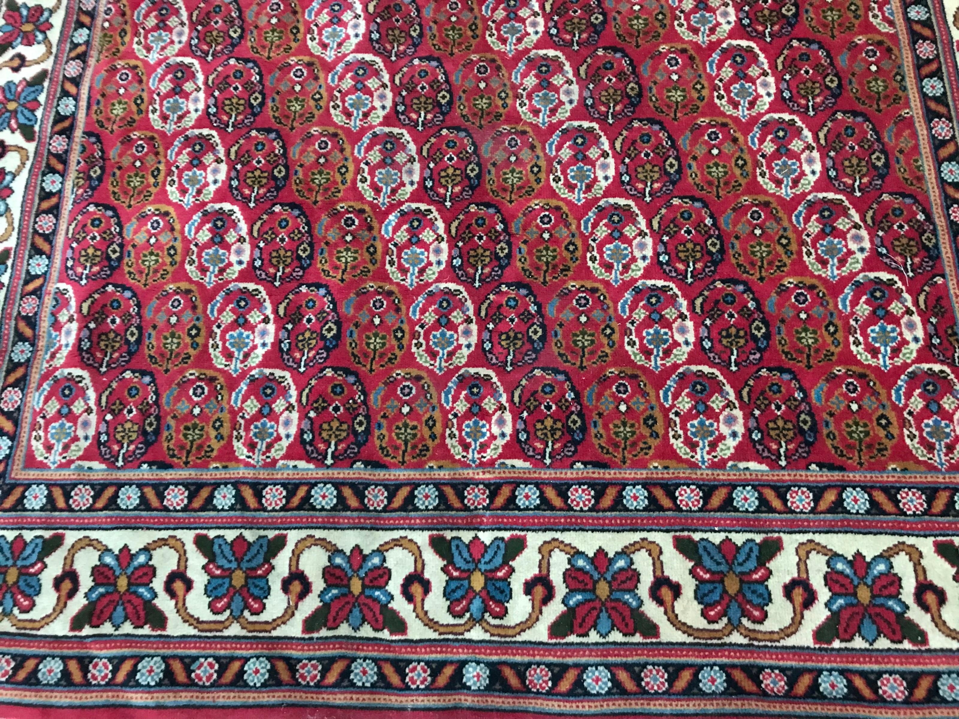 Schöner transylvanianischer Vintage-Teppich (Handgeknüpft) im Angebot