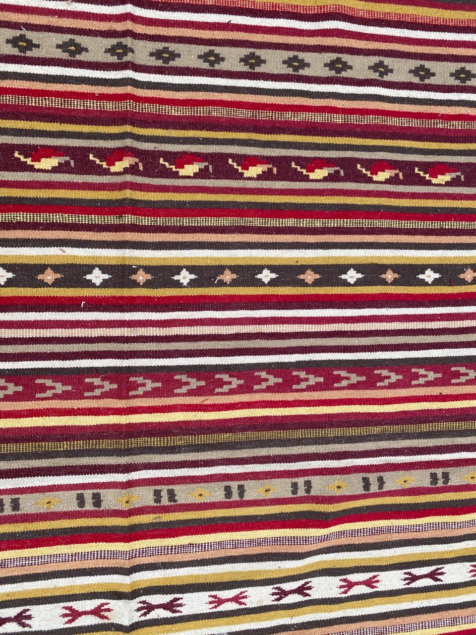 Precioso Kilim Turco Tribal Vintage en Bueno estado para la venta en Saint Ouen, FR