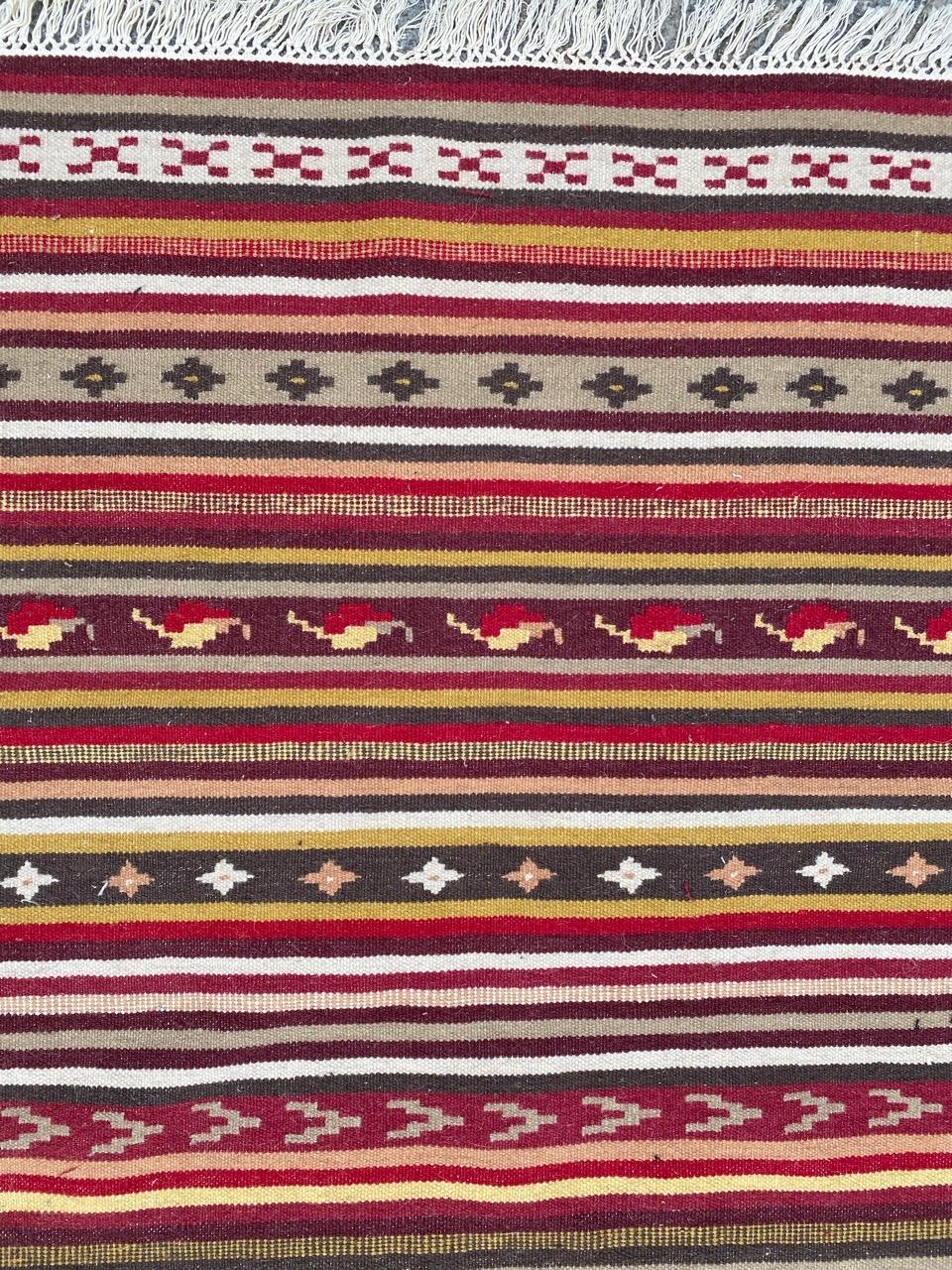 Precioso Kilim Turco Tribal Vintage siglo XX en venta