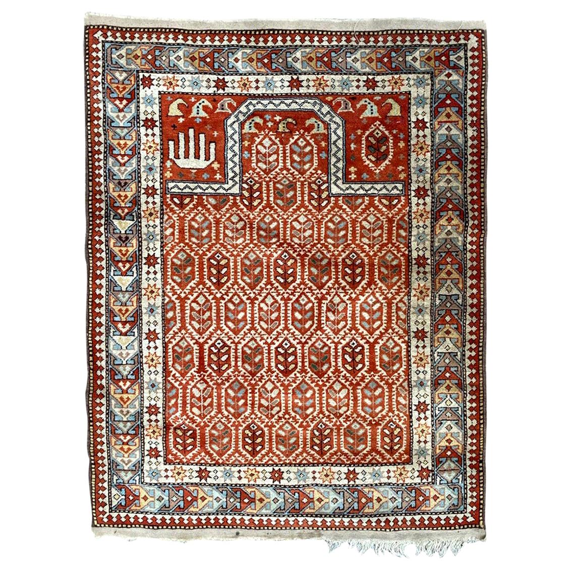 Bobyrug's Beautiful Vintage Turkish Prayer Rug (tapis de prière turc vintage)