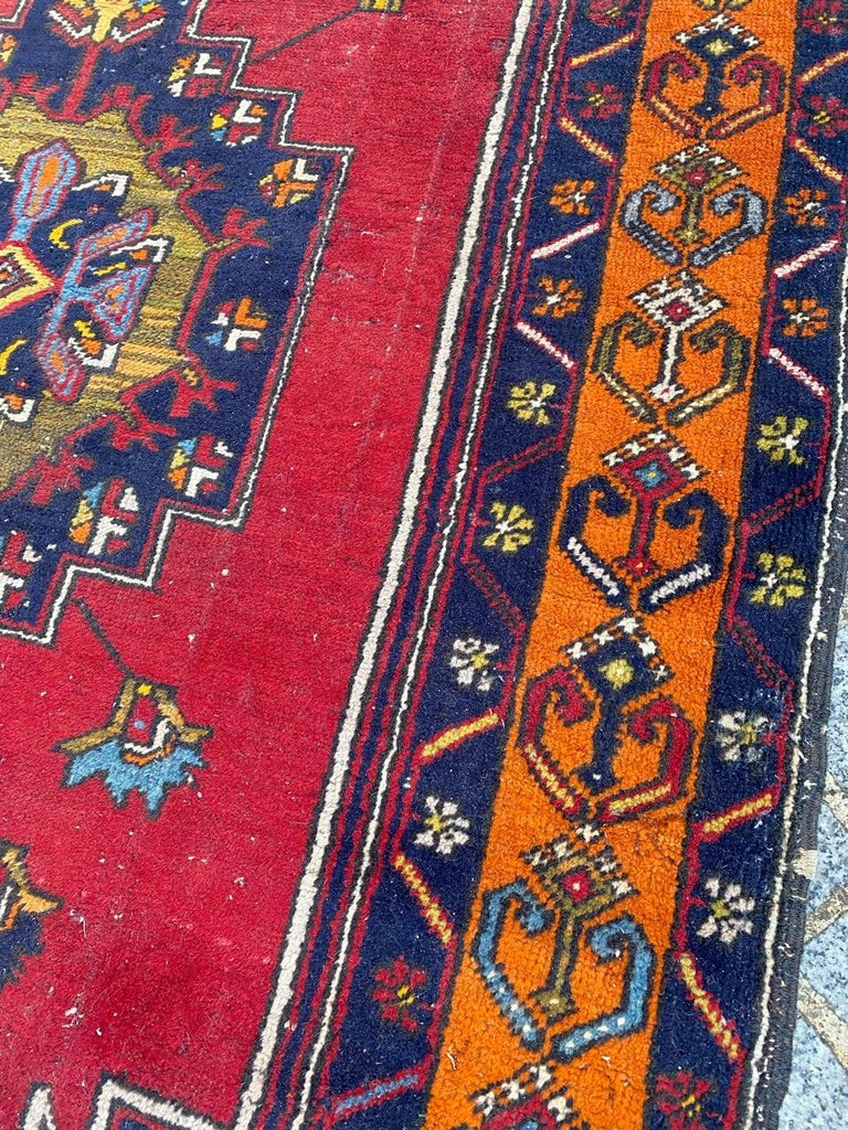 Beautiful Vintage Turkish Rug For Sale at 1stDibs