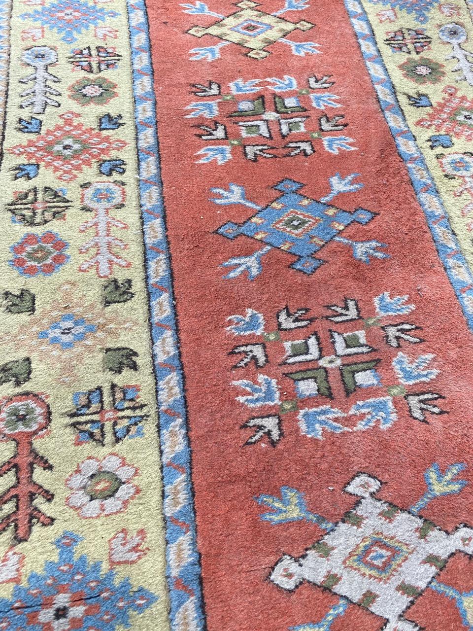 Schöner türkischer Vintage-Läufer (20. Jahrhundert) im Angebot