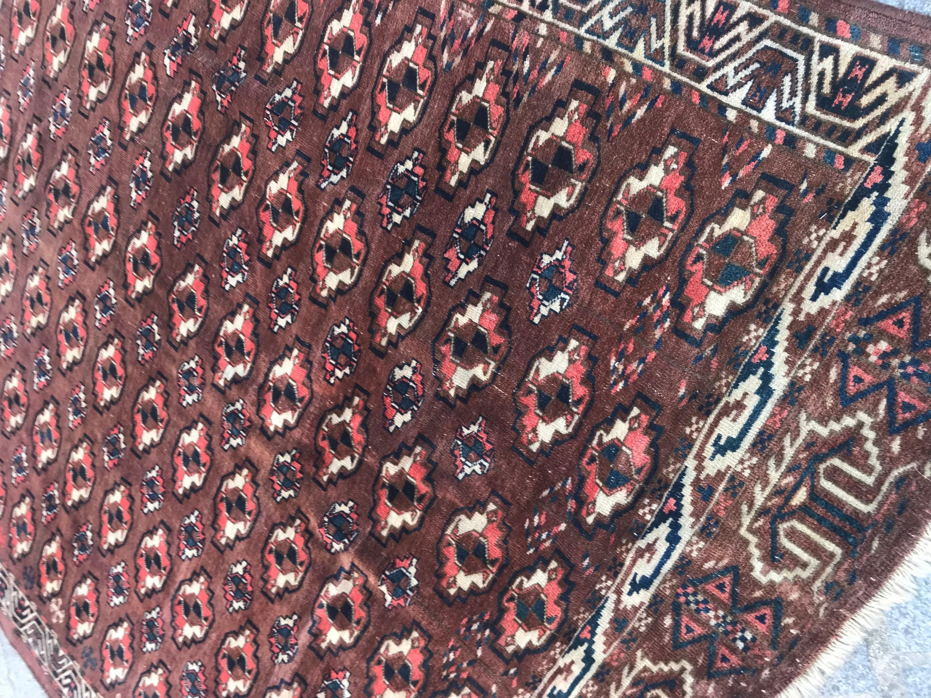 Hand-Knotted Bobyrug’s Beautiful Vintage Turkmen Rug For Sale