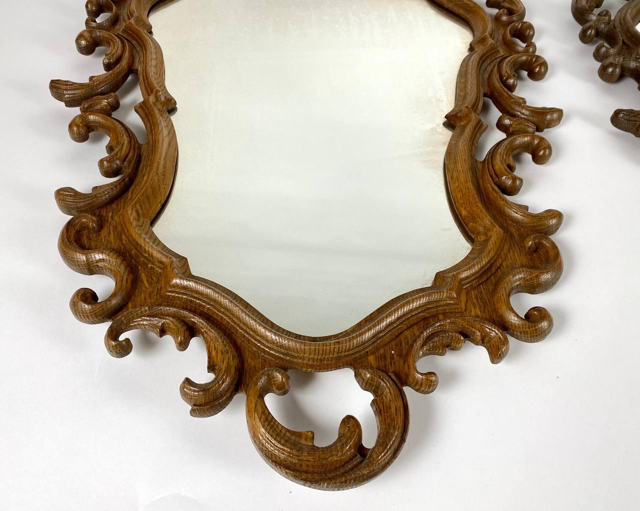 20th Century Beautiful Vintage Wall Mirror in Carved Wooden Frame Paired Wall Mirrors