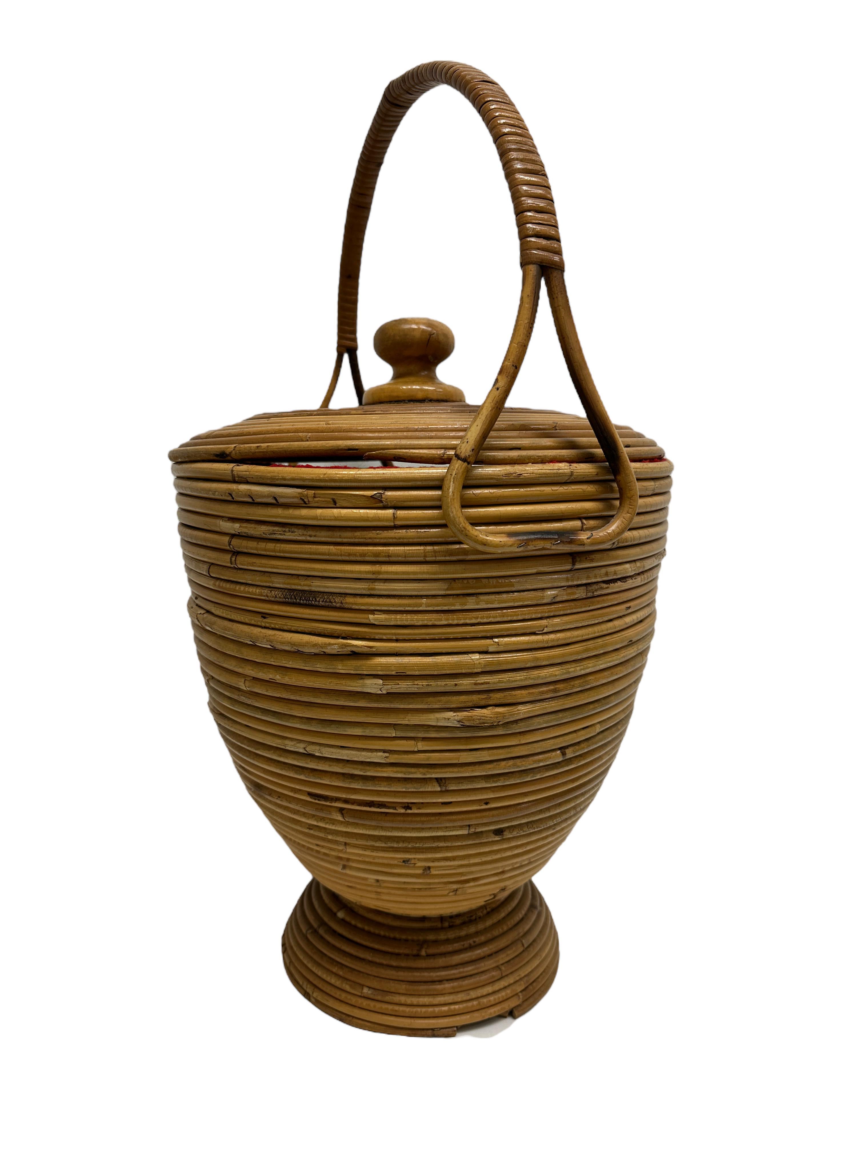 Italian Beautiful Vivai del Sud Bamboo Rattan Decorative Basket Catchall, 1970s, Italy For Sale