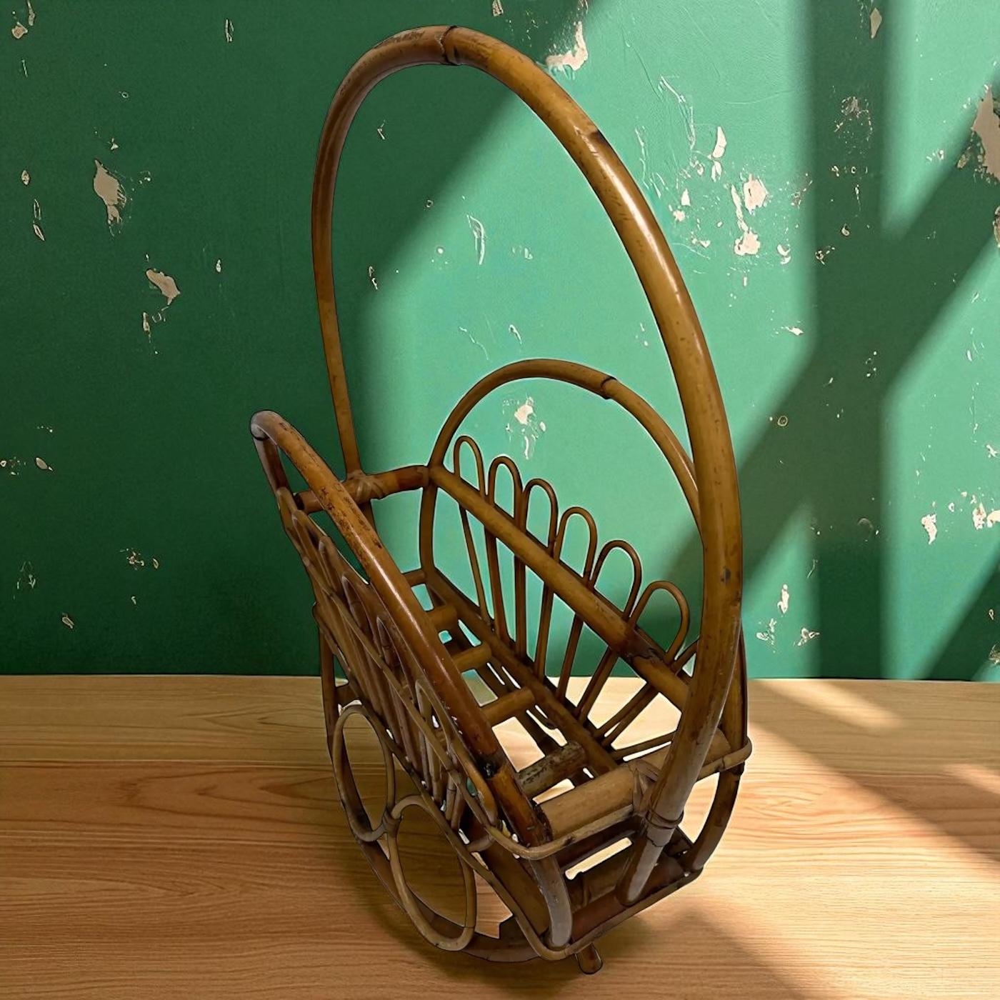 Beautiful Vivai del Sud Bamboo Wicker Magazine Rack Stand, 1970s, Italy For Sale 4