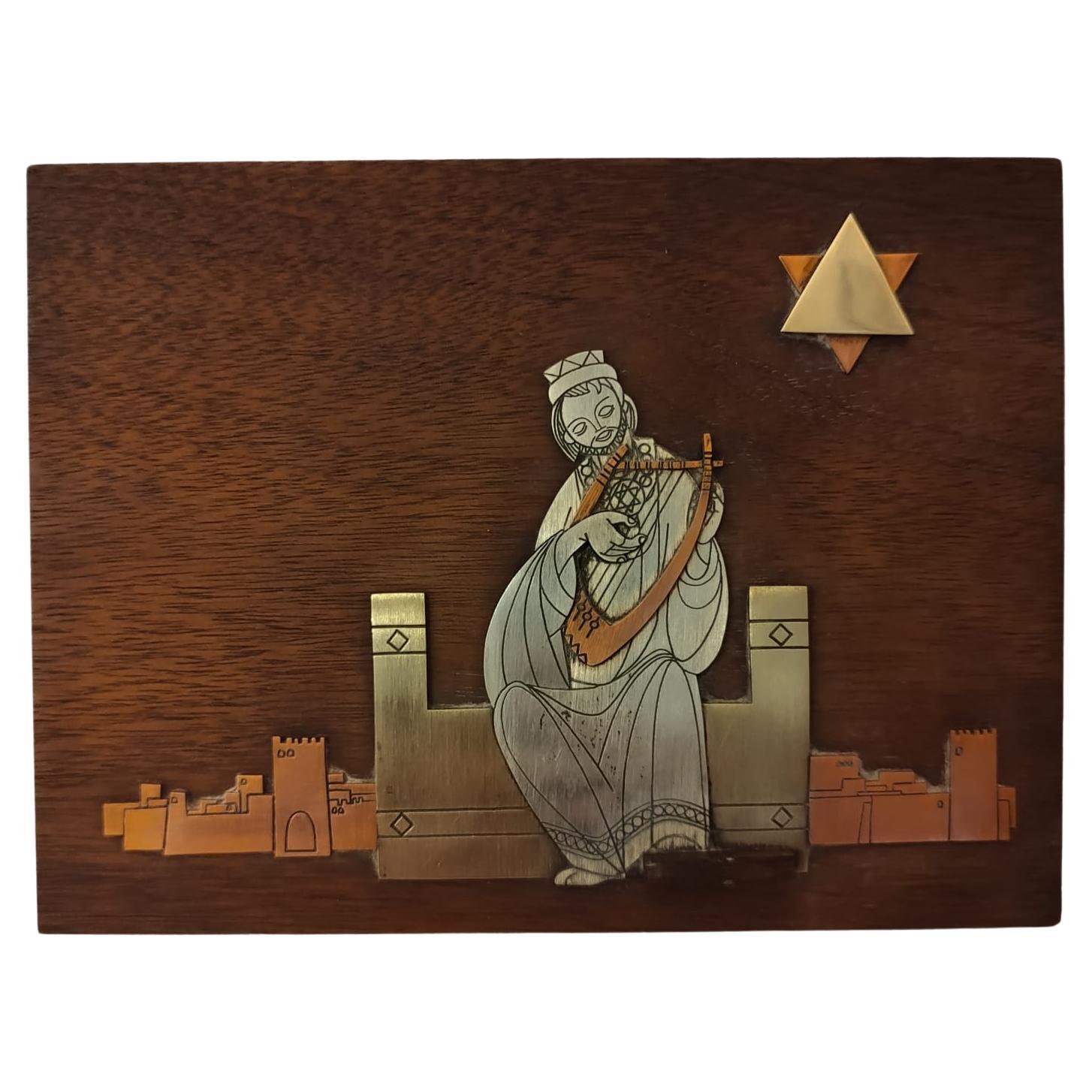 Schöne Wandfigur von König David, der Harfe spielt, von Emaus-Werkstatt im Angebot