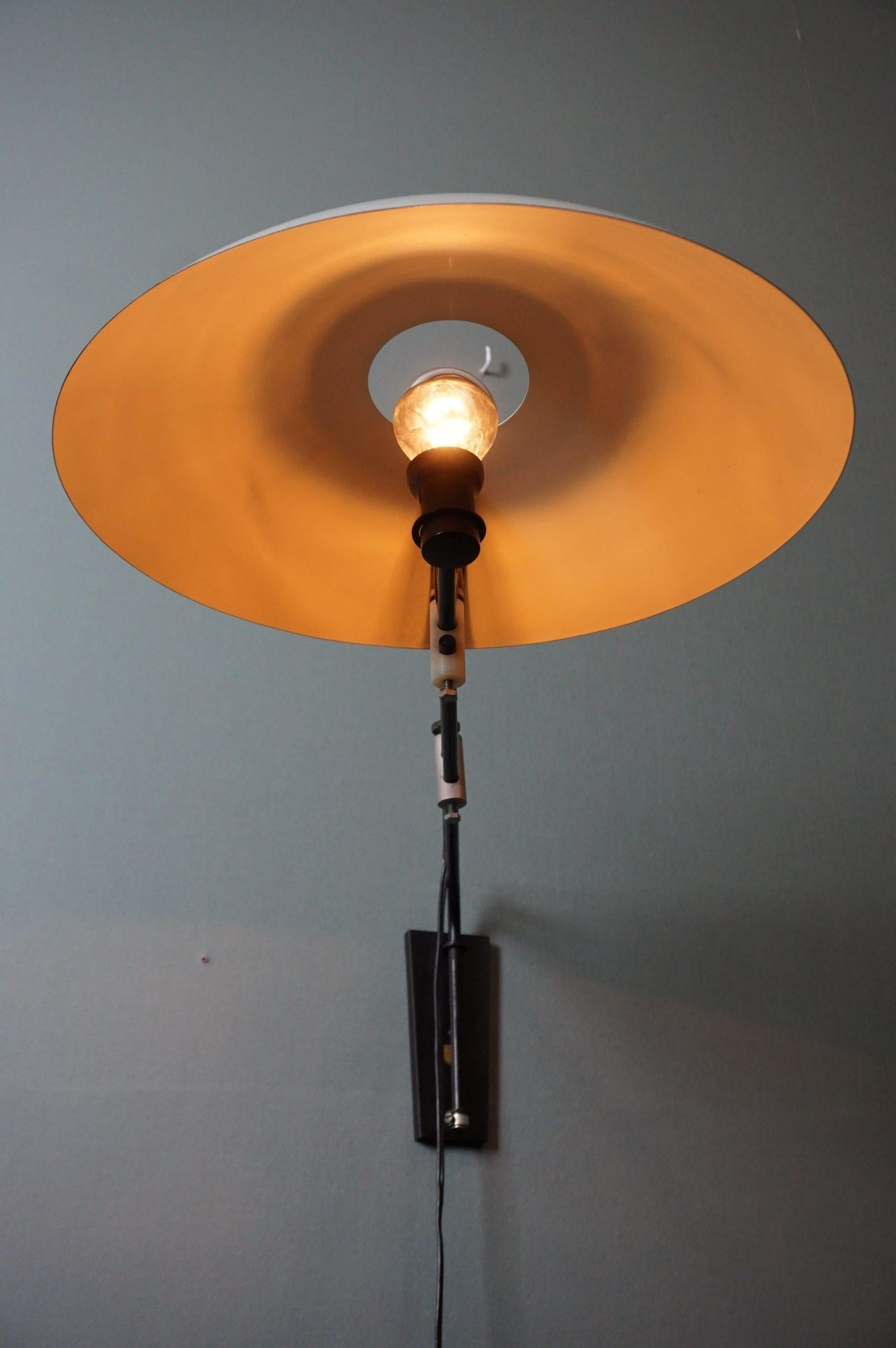 Mid-20th Century Beautiful wall lamp, Louis Kalff for Philips, NX23 For Sale