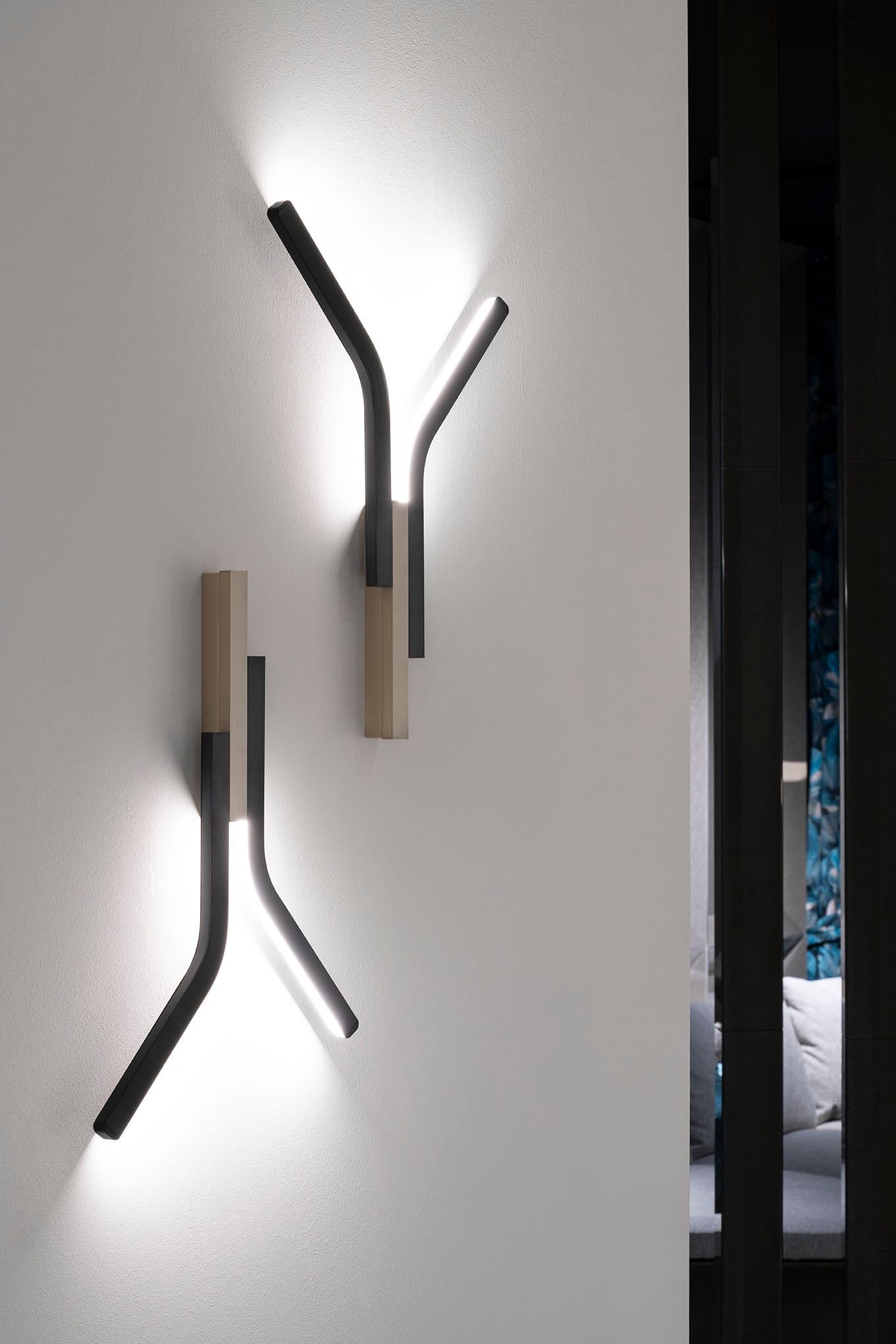 Modern Beautiful   Wall Light  Decorative Metal Elements For Sale
