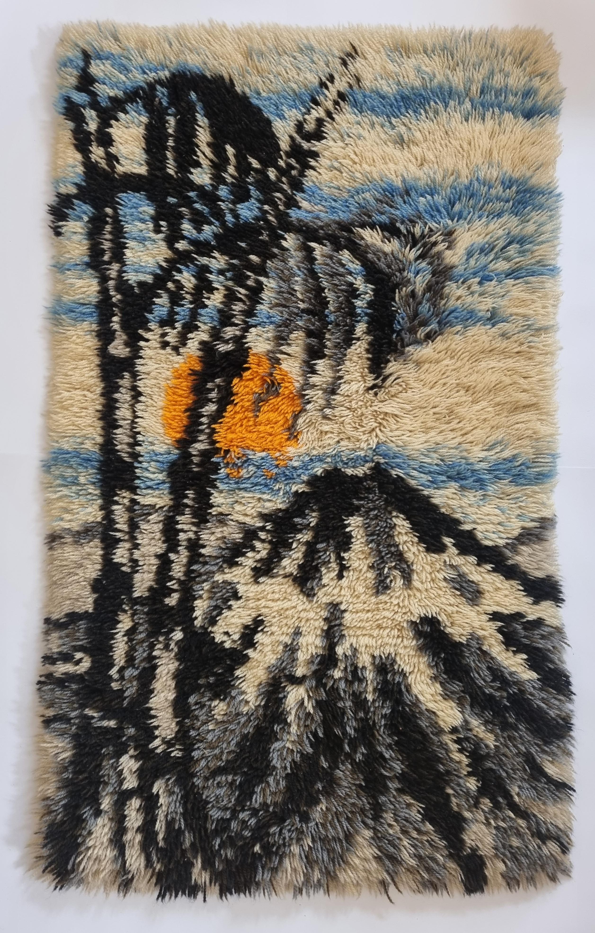 Mid-Century Modern Beautiful Wall MidCentury Wool Tapestry, Denmark, 1960s For Sale