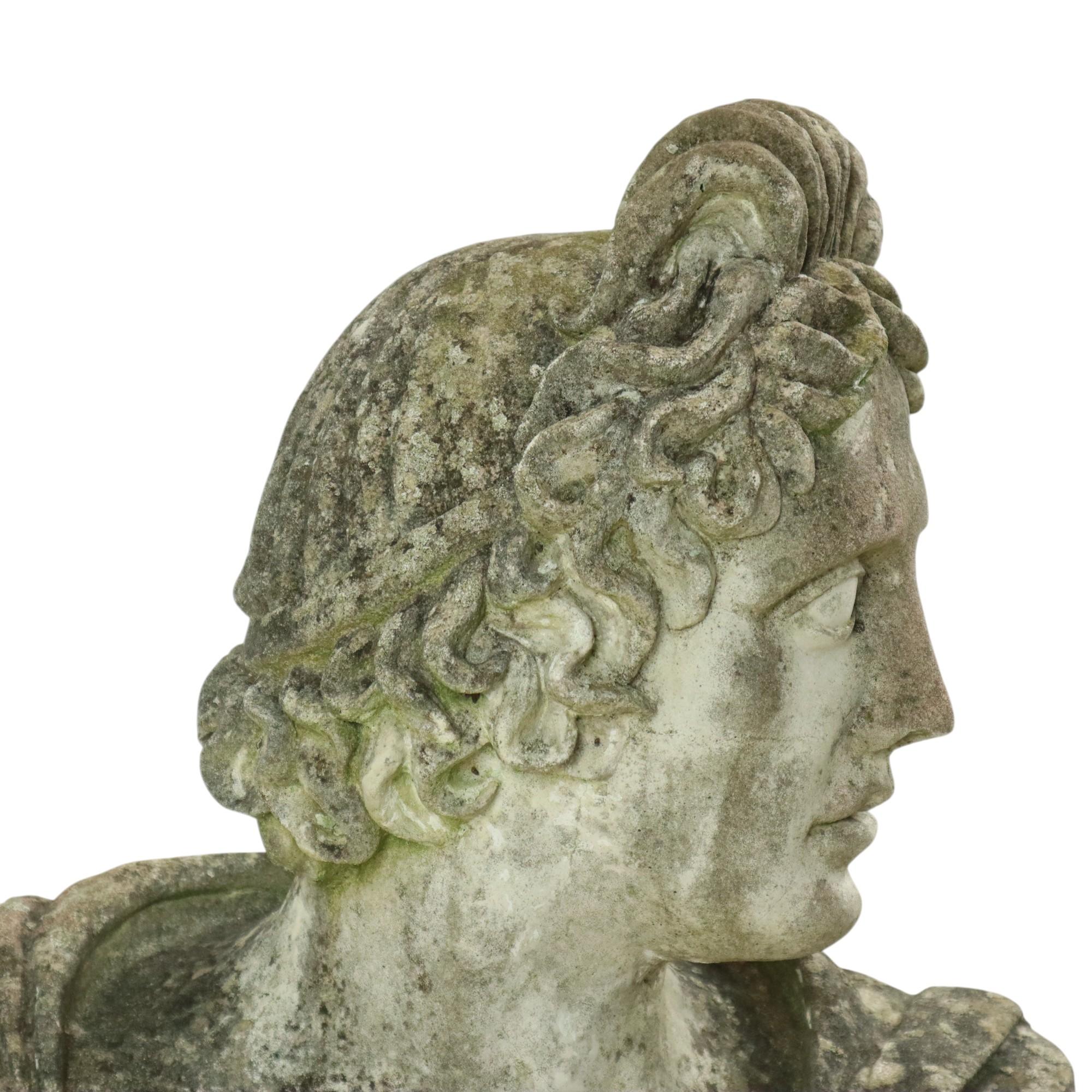 Schöne verwitterte Apollo-Büste aus Steinguss-Gartenstatue 65cm im Angebot 9
