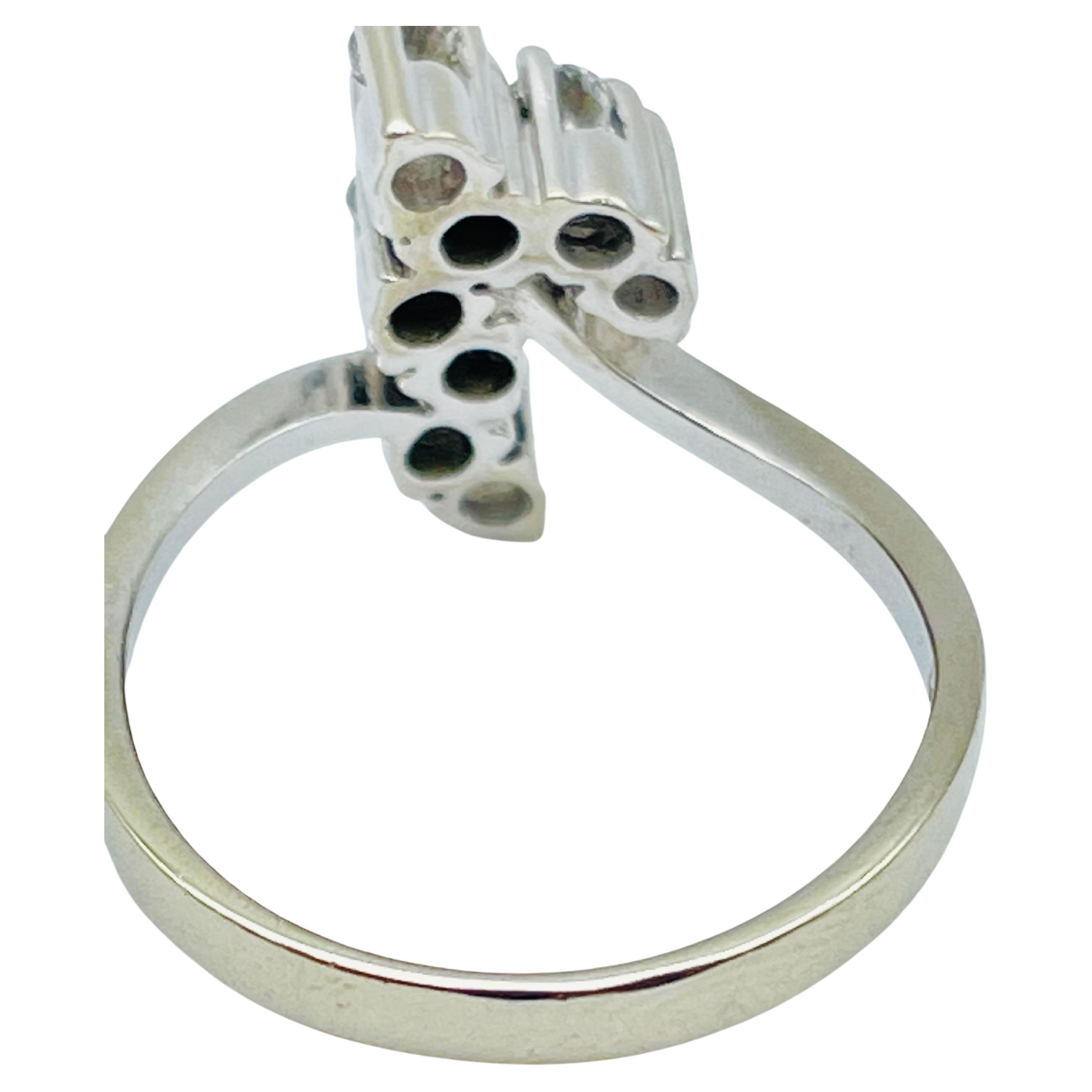 Beautiful white gold ring with small diamonds For Sale 3