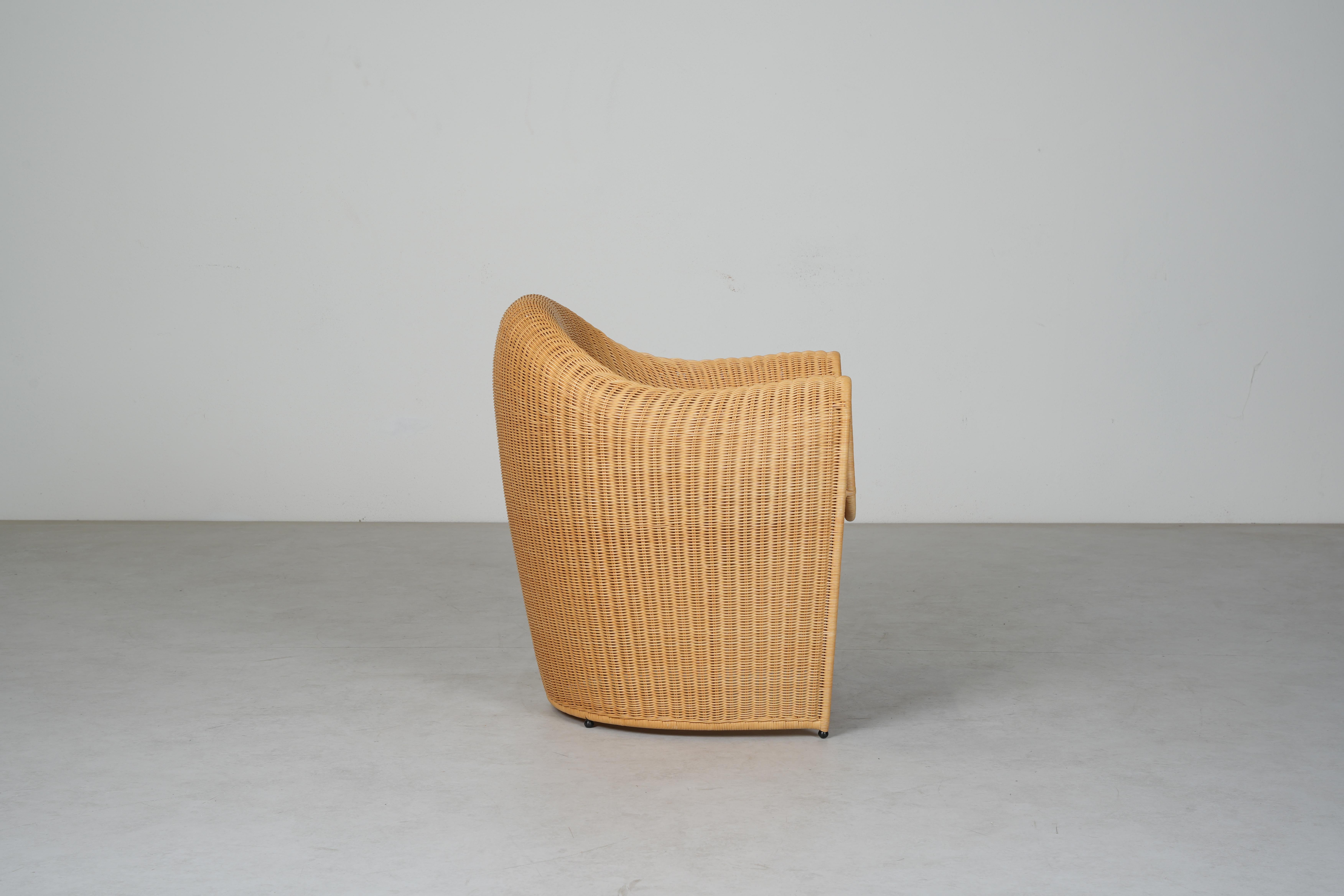 Beautiful Wicker Lounge Chairs by Miki Astori for Driade, 1990 For Sale 2