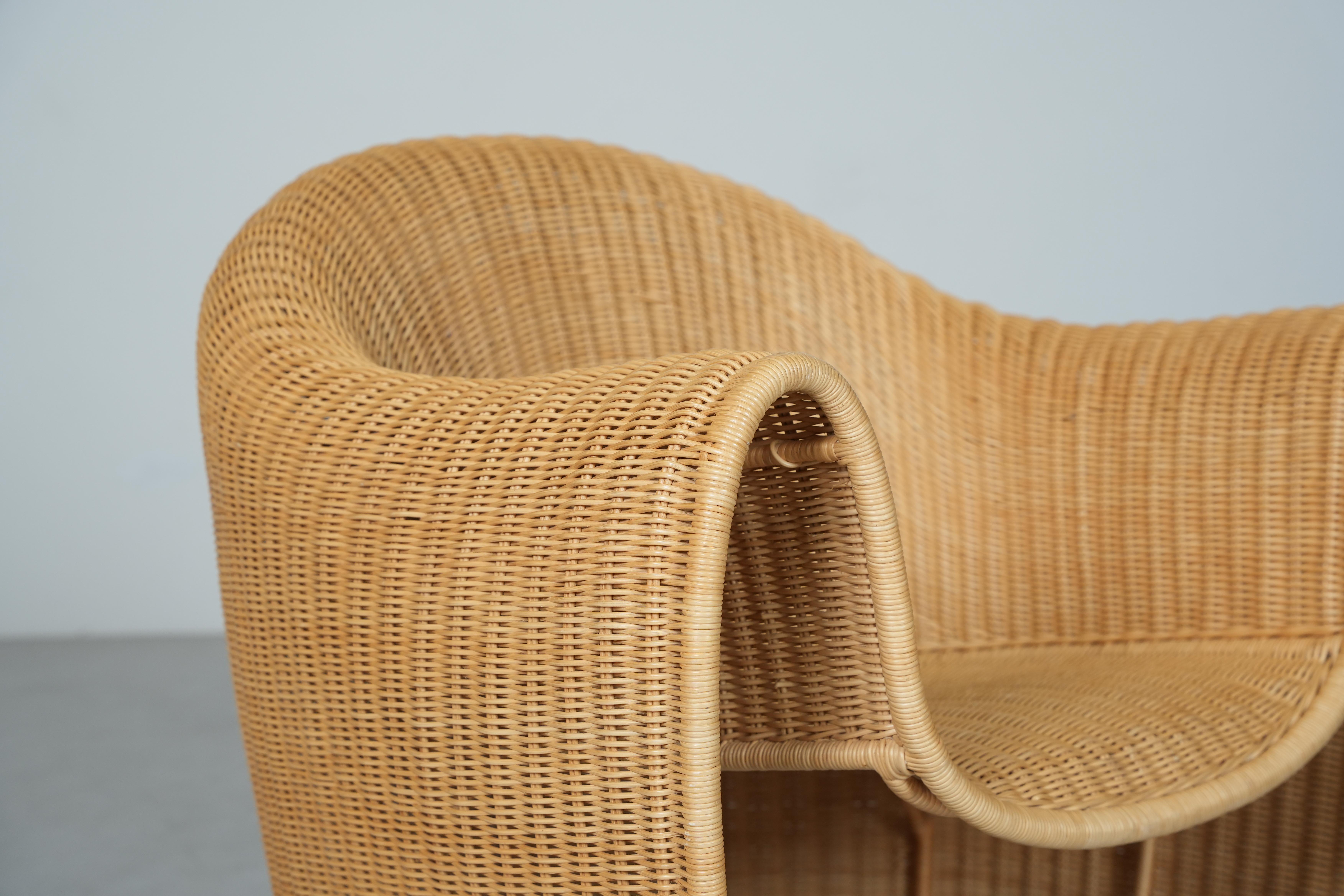 Beautiful Wicker Lounge Chairs by Miki Astori for Driade, 1990 For Sale 3