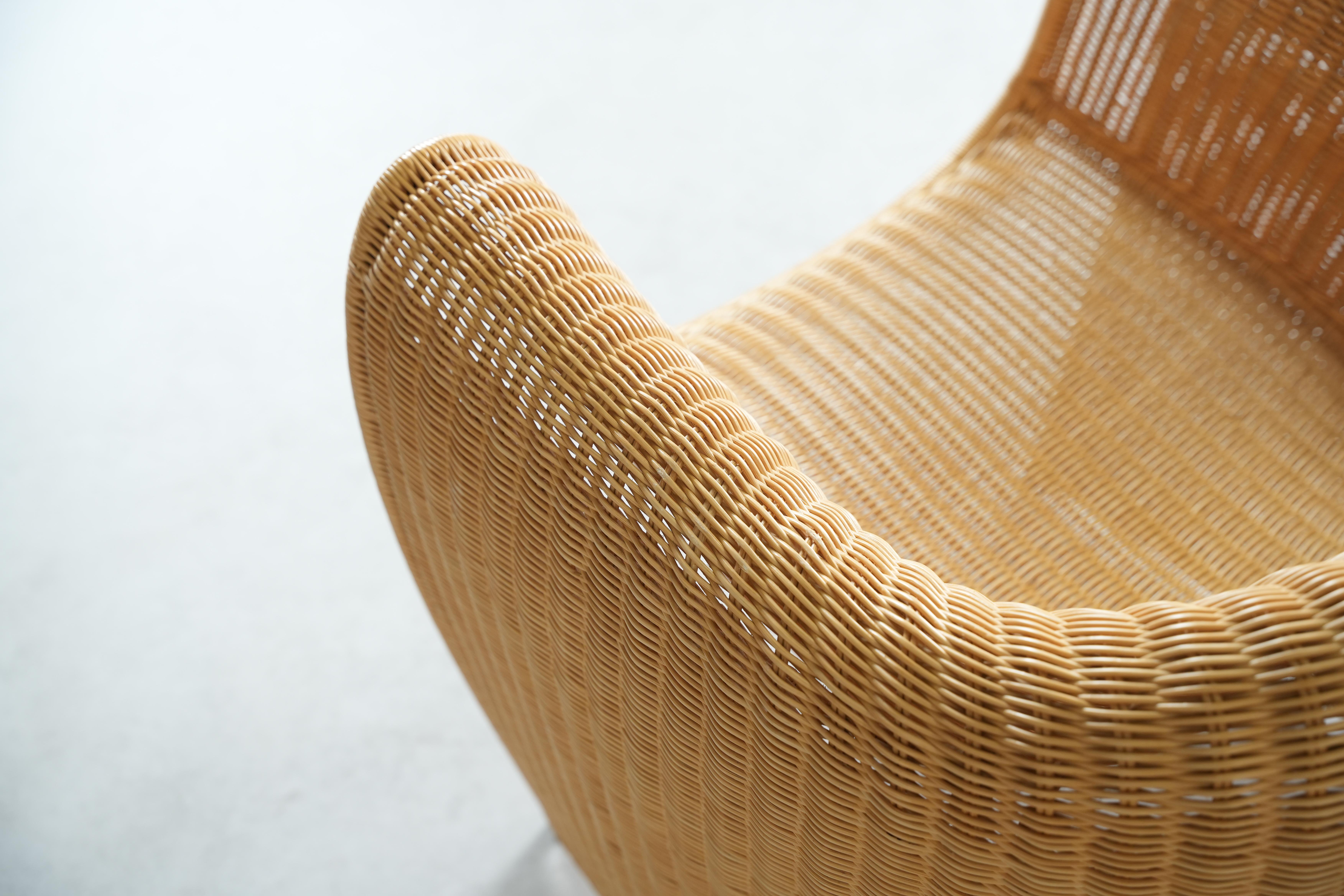 Beautiful Wicker Lounge Chairs by Miki Astori for Driade, 1990 For Sale 4
