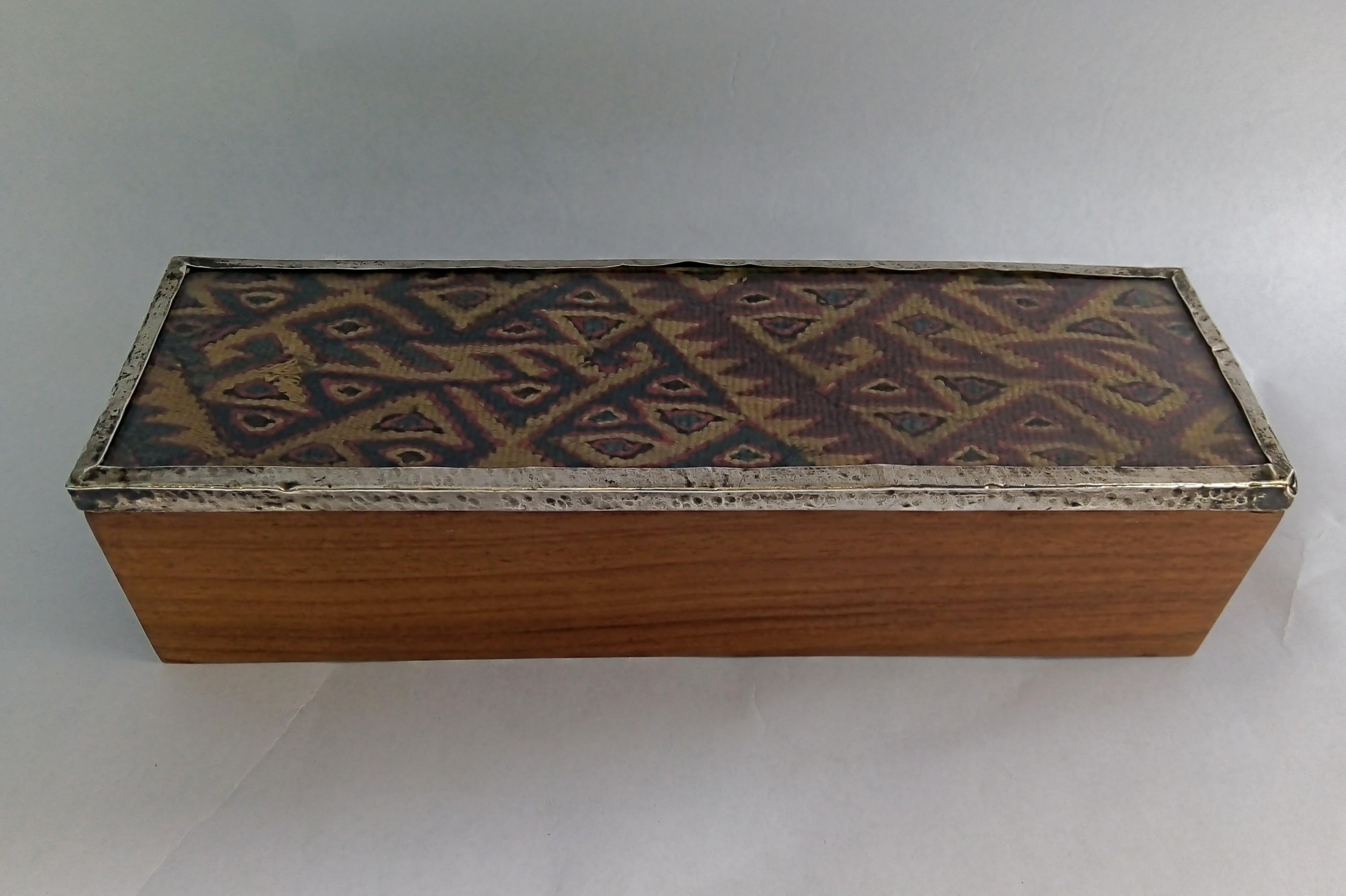 Tribal Beautiful Wooden Box with Silver Rim and Chancay Textile Fragment from Peru For Sale