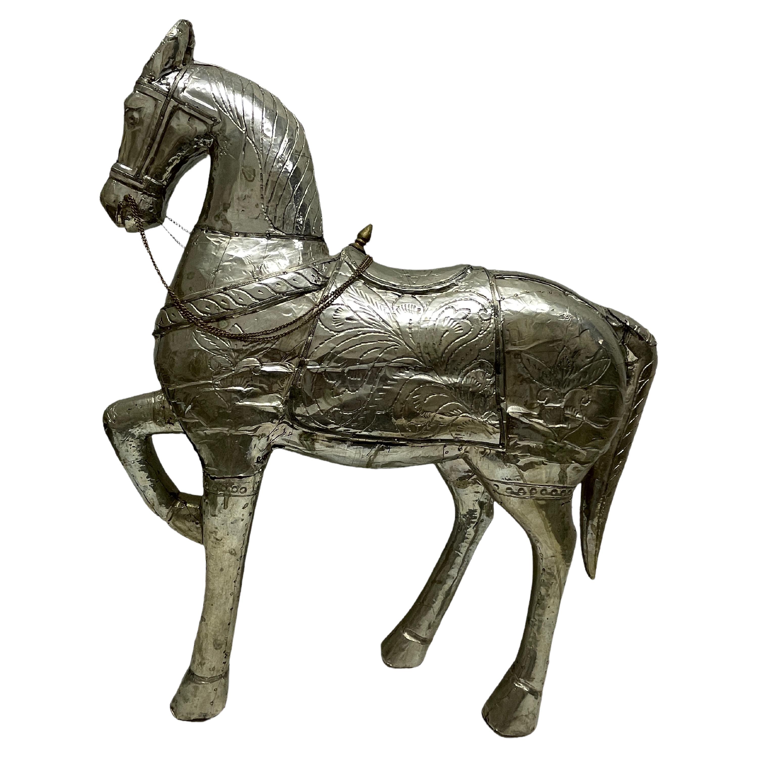 Schönes Pferd aus Holz mit Metallbeschichtung im Tang-Stil, Vintage Asia, 1980er Jahre