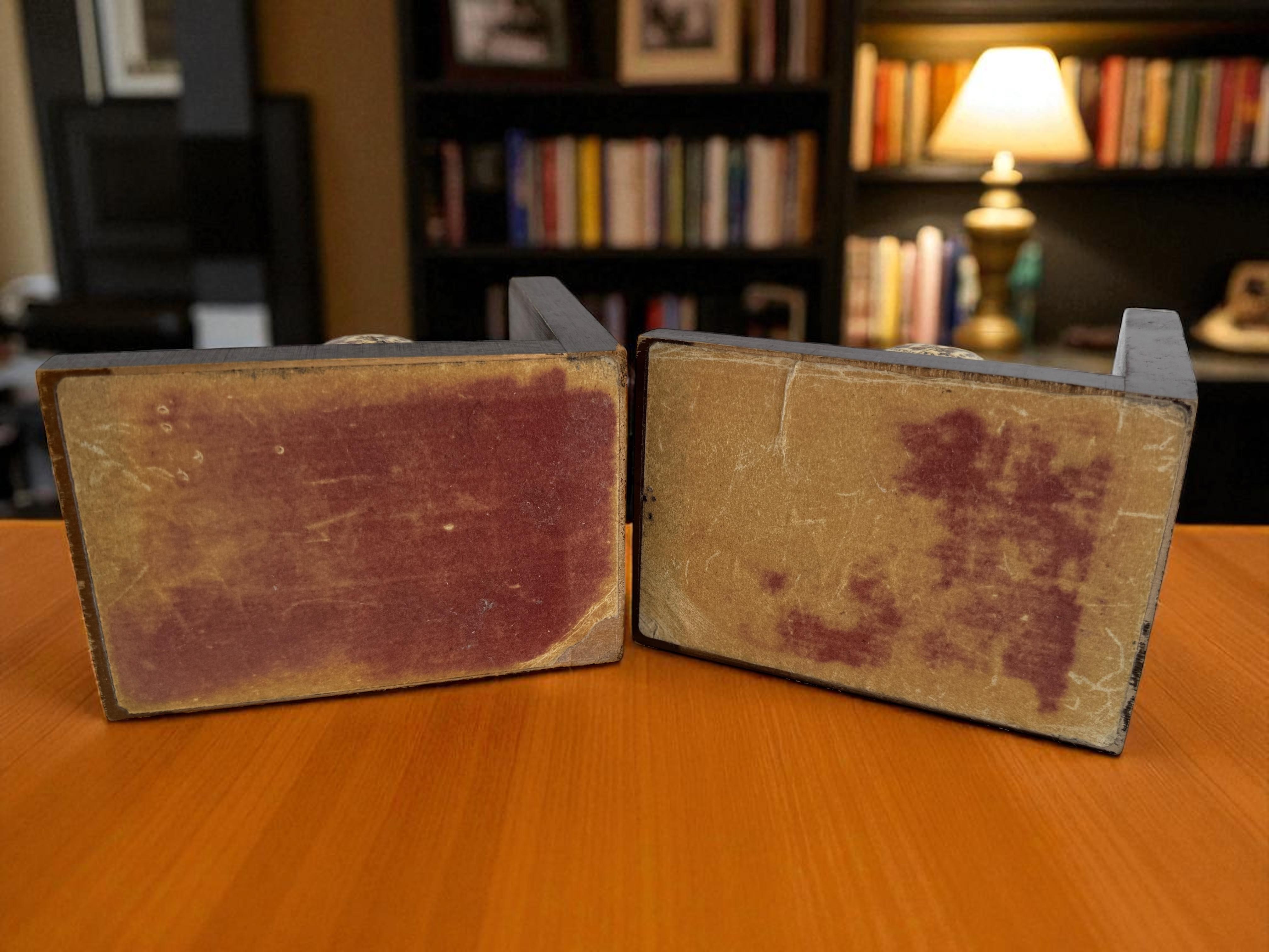 Magnifique serre-livres en bois Globe terrestre unique Antiquité allemande 1910s en vente 8